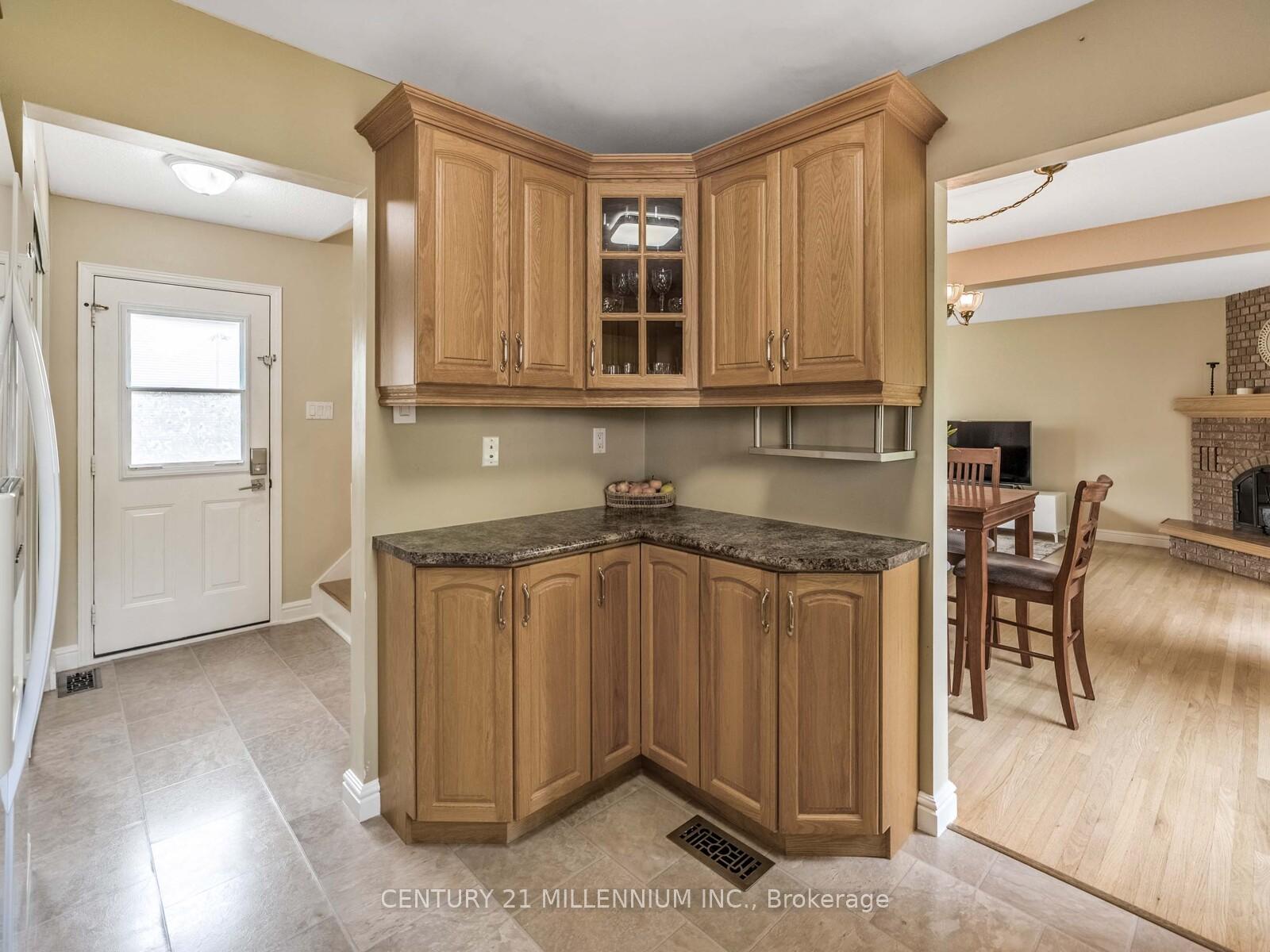 Photo 18 of 18 Greenhills Square, Brampton, Northgate — HOMEH