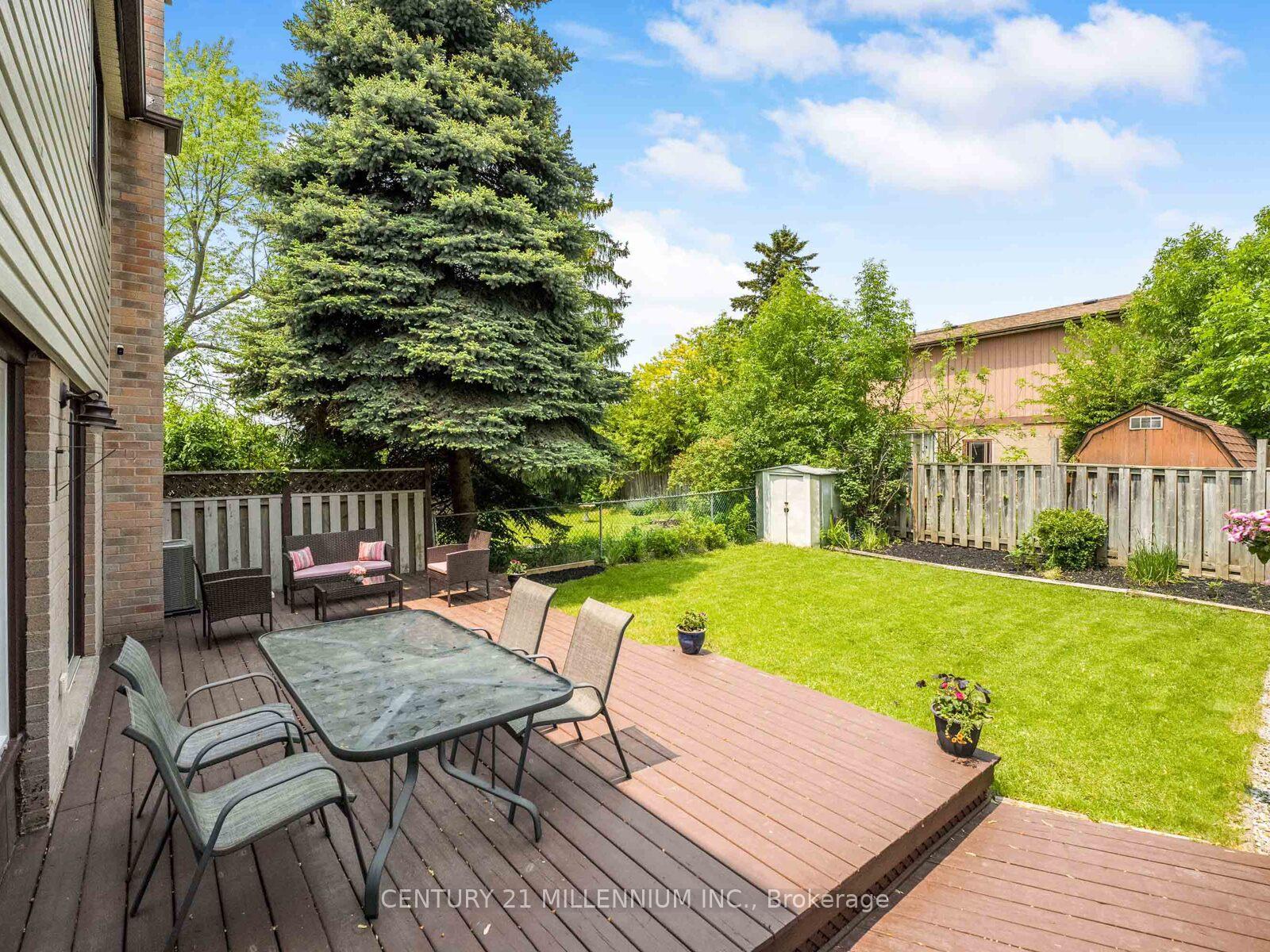 Photo 30 of 18 Greenhills Square, Brampton, Northgate — HOMEH