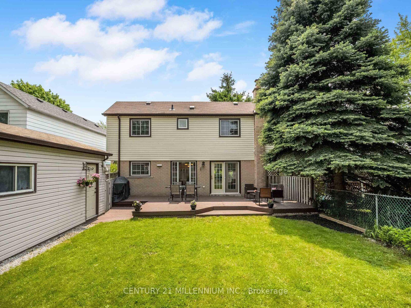 Photo 33 of 18 Greenhills Square, Brampton, Northgate — HOMEH