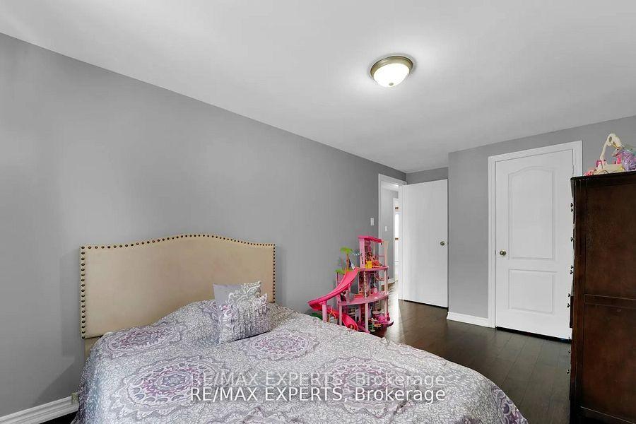 Photo 27 of 10 Cassander Crescent, Brampton, Heart Lake East — HOMEH