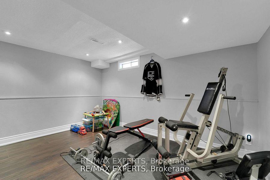 Photo 28 of 10 Cassander Crescent, Brampton, Heart Lake East — HOMEH