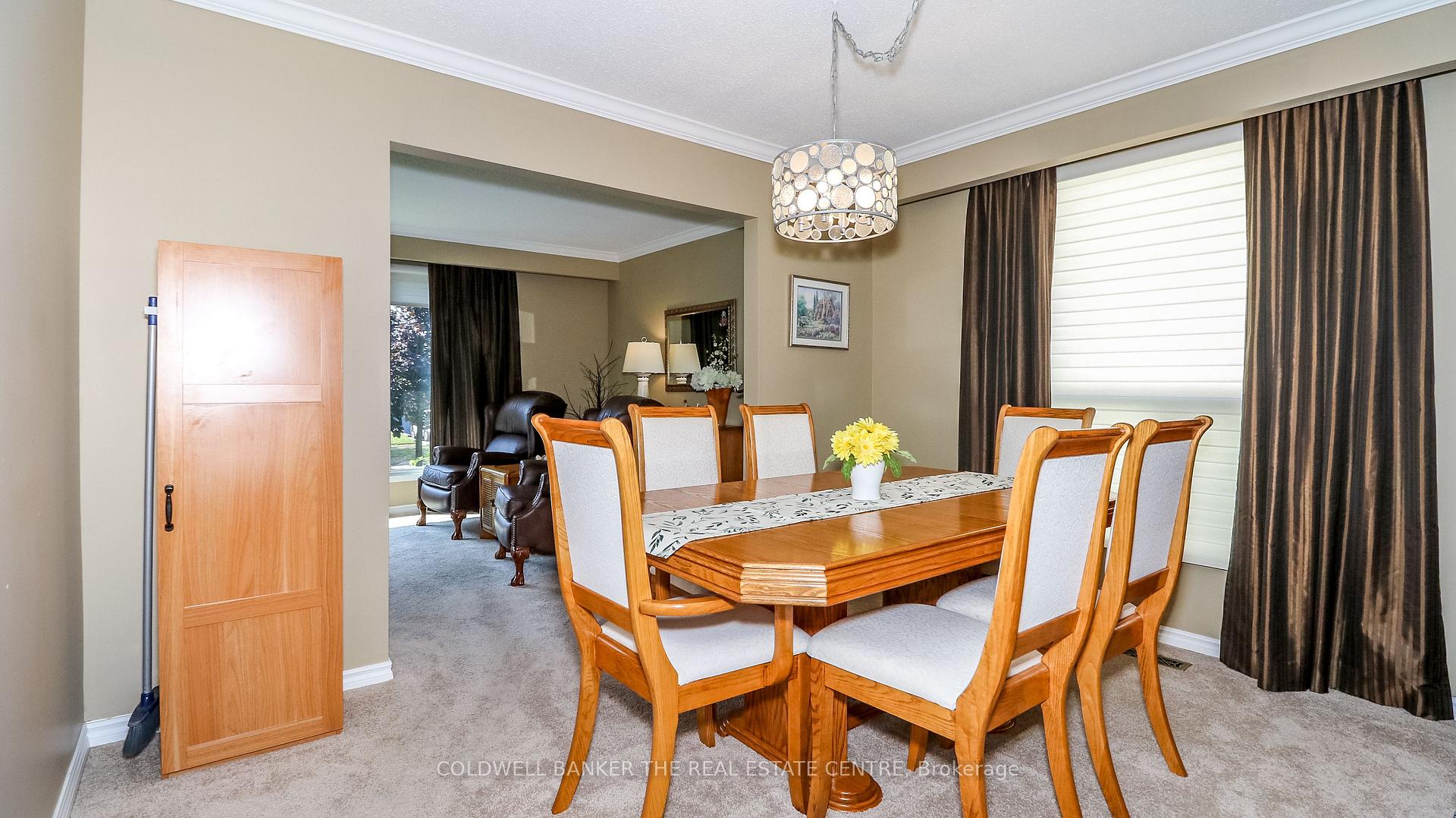 Photo 15 of 60 Chieftain Crescent, Barrie, Allandale Heights — HOMEH