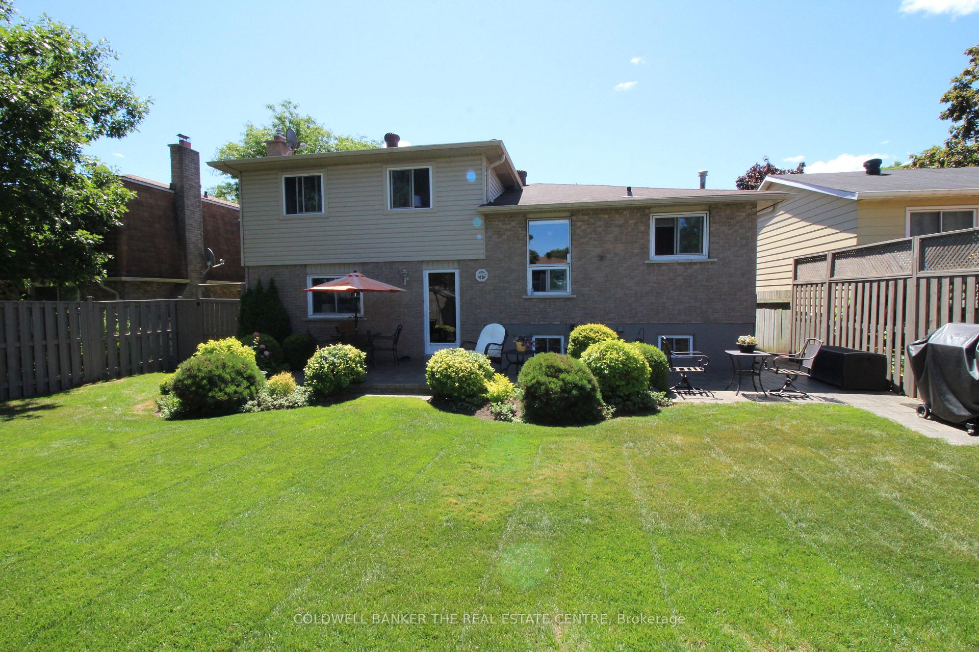 Photo 26 of 60 Chieftain Crescent, Barrie, Allandale Heights — HOMEH