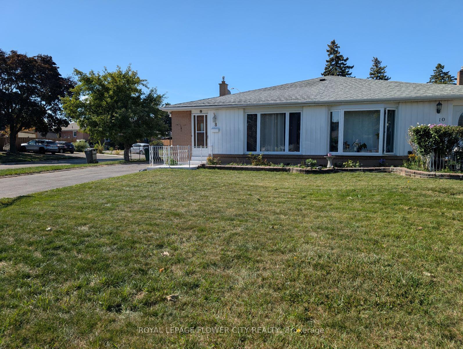 Front of 8 Athlone Avenue