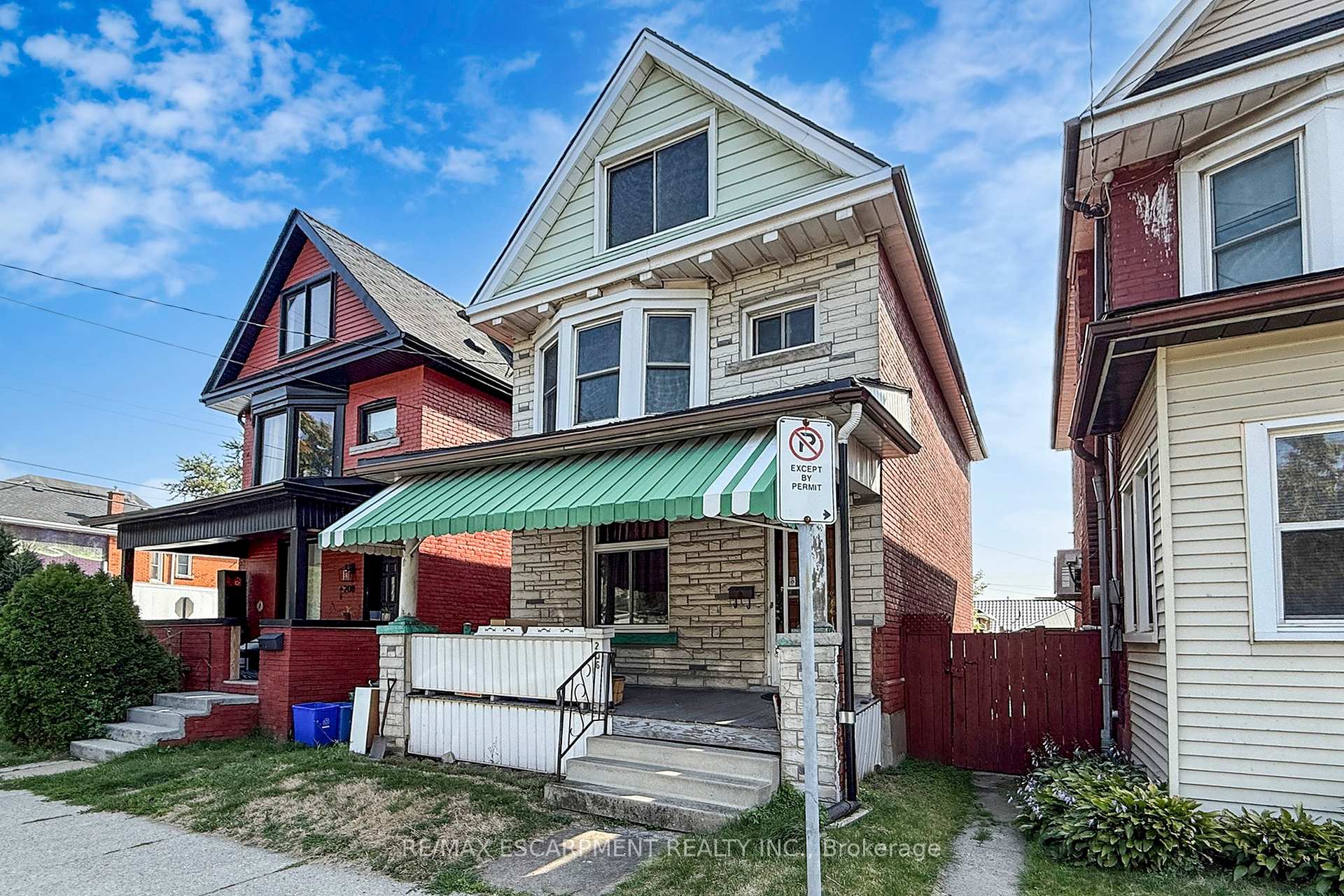 Front of 206 Locke Street N