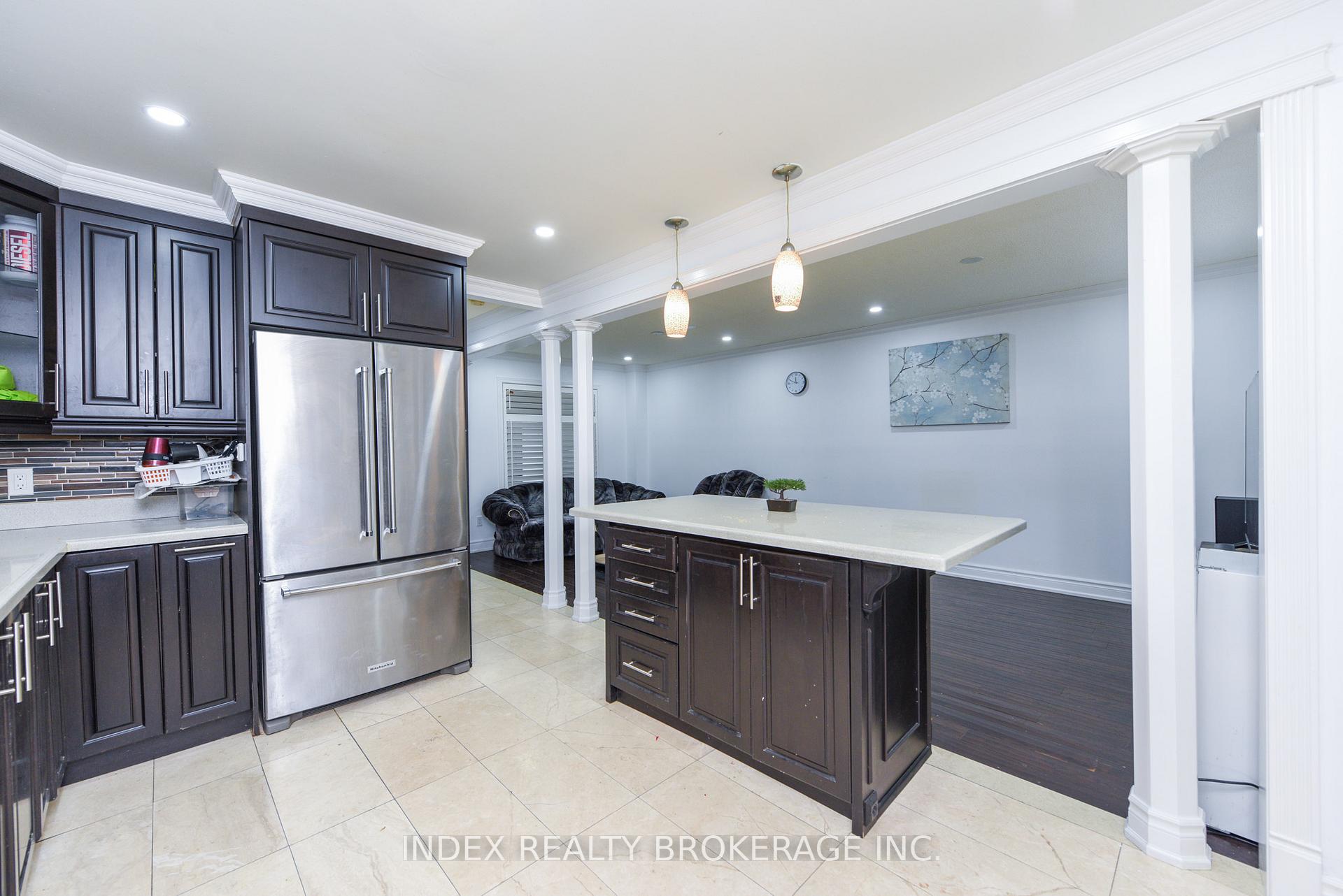 Photo 11 of 203 Richvale Drive S, Brampton, Heart Lake East — HOMEH