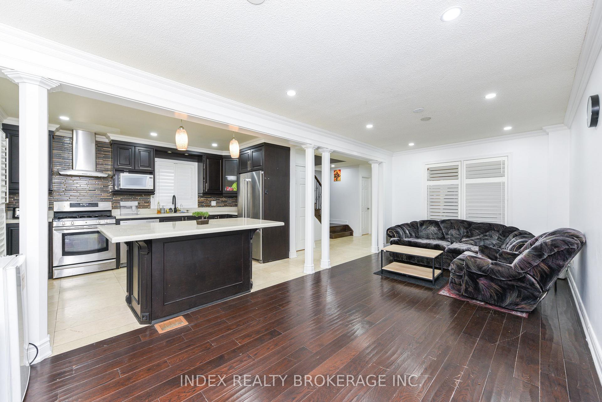Photo 16 of 203 Richvale Drive S, Brampton, Heart Lake East — HOMEH