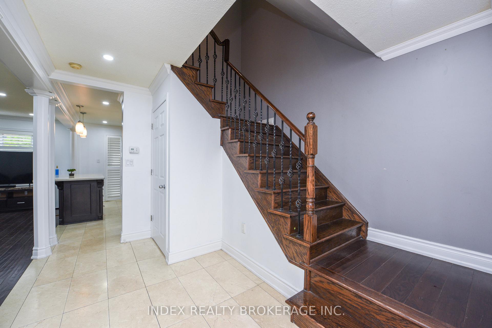 Photo 24 of 203 Richvale Drive S, Brampton, Heart Lake East — HOMEH