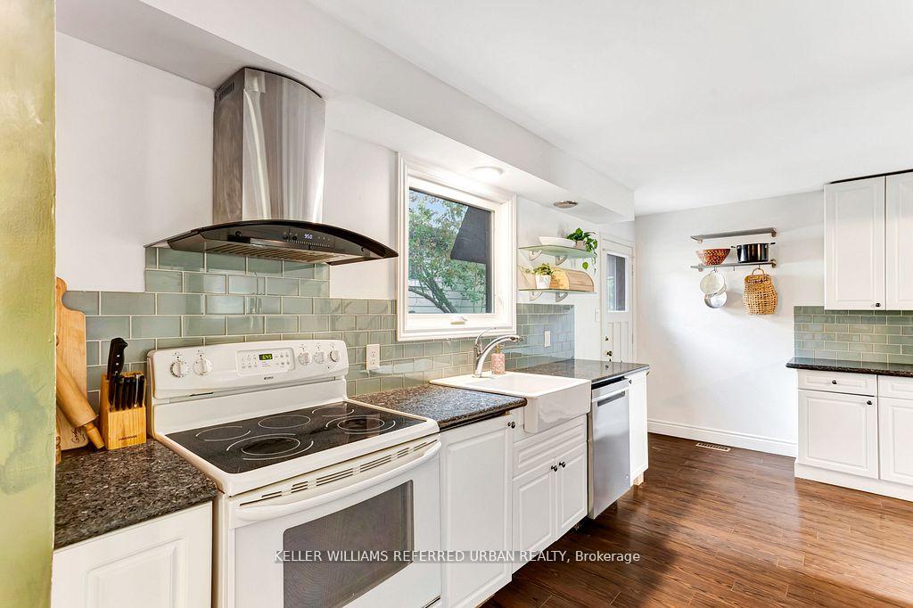 Photo 7 of 1 Birchwood Drive, Barrie, Cundles East — HOMEH