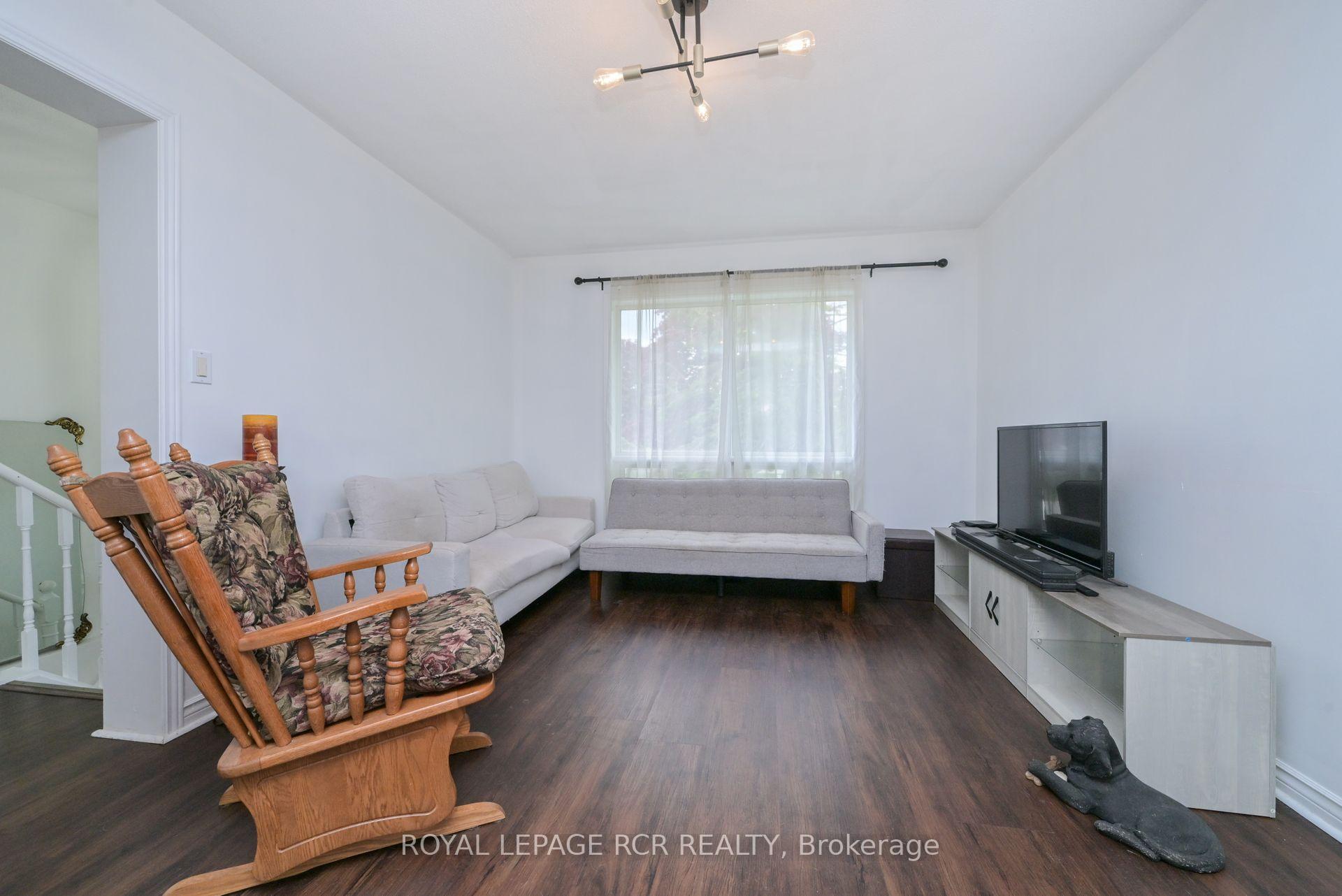 Photo 2 of 30 Dyer Drive, Wasaga Beach — HOMEH