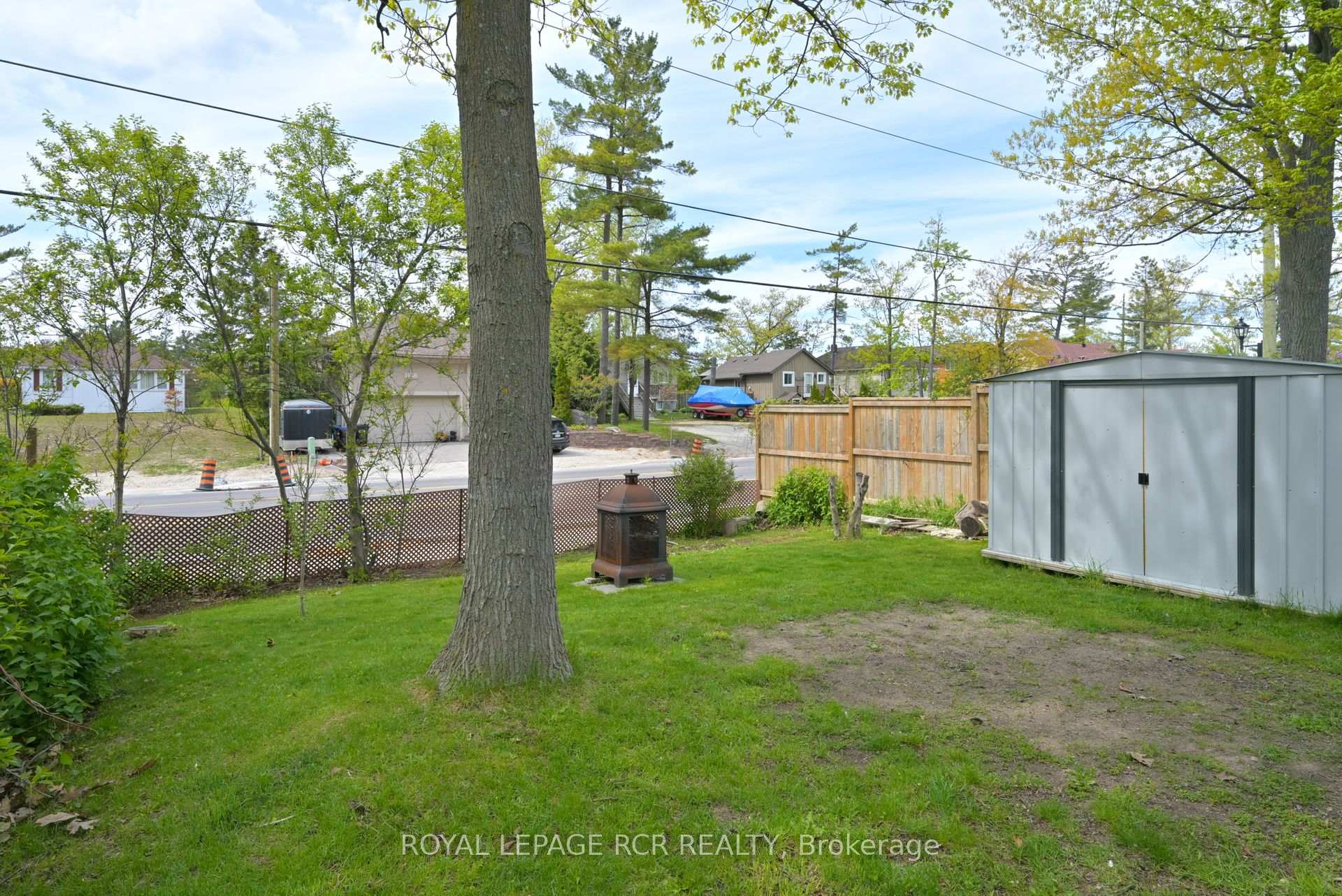 Photo 27 of 30 Dyer Drive, Wasaga Beach — HOMEH