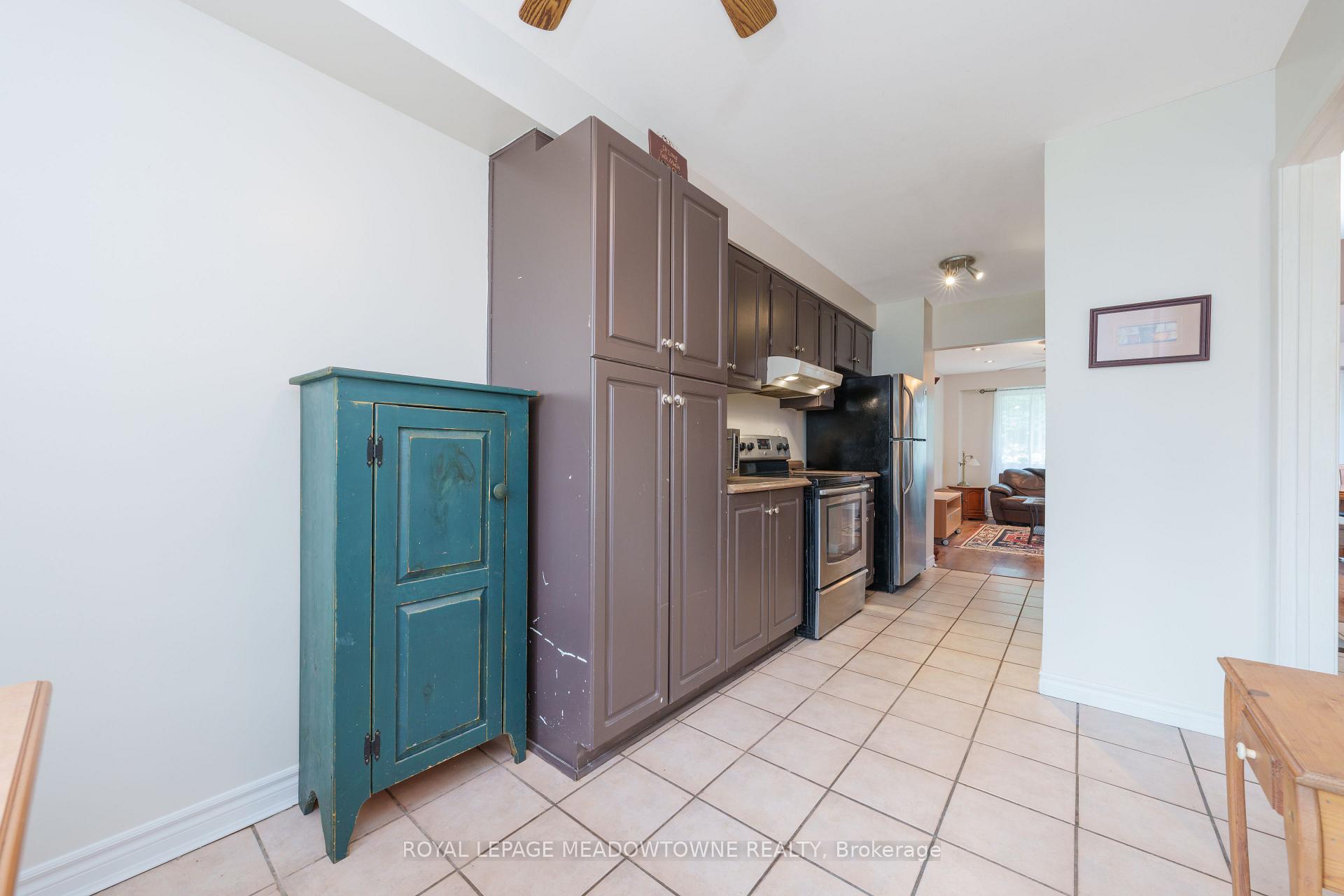 Photo 15 of 48 Elmvale Avenue, Brampton, Heart Lake West — HOMEH