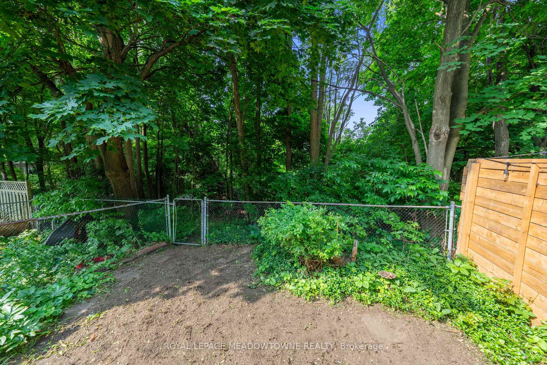 Photo 49 of 48 Elmvale Avenue, Brampton, Heart Lake West — HOMEH