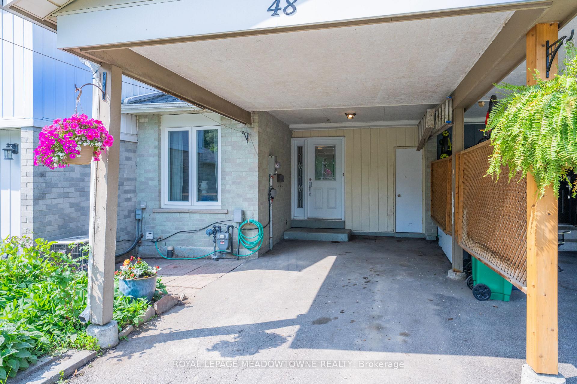 Photo 42 of 48 Elmvale Avenue, Brampton, Heart Lake West — HOMEH