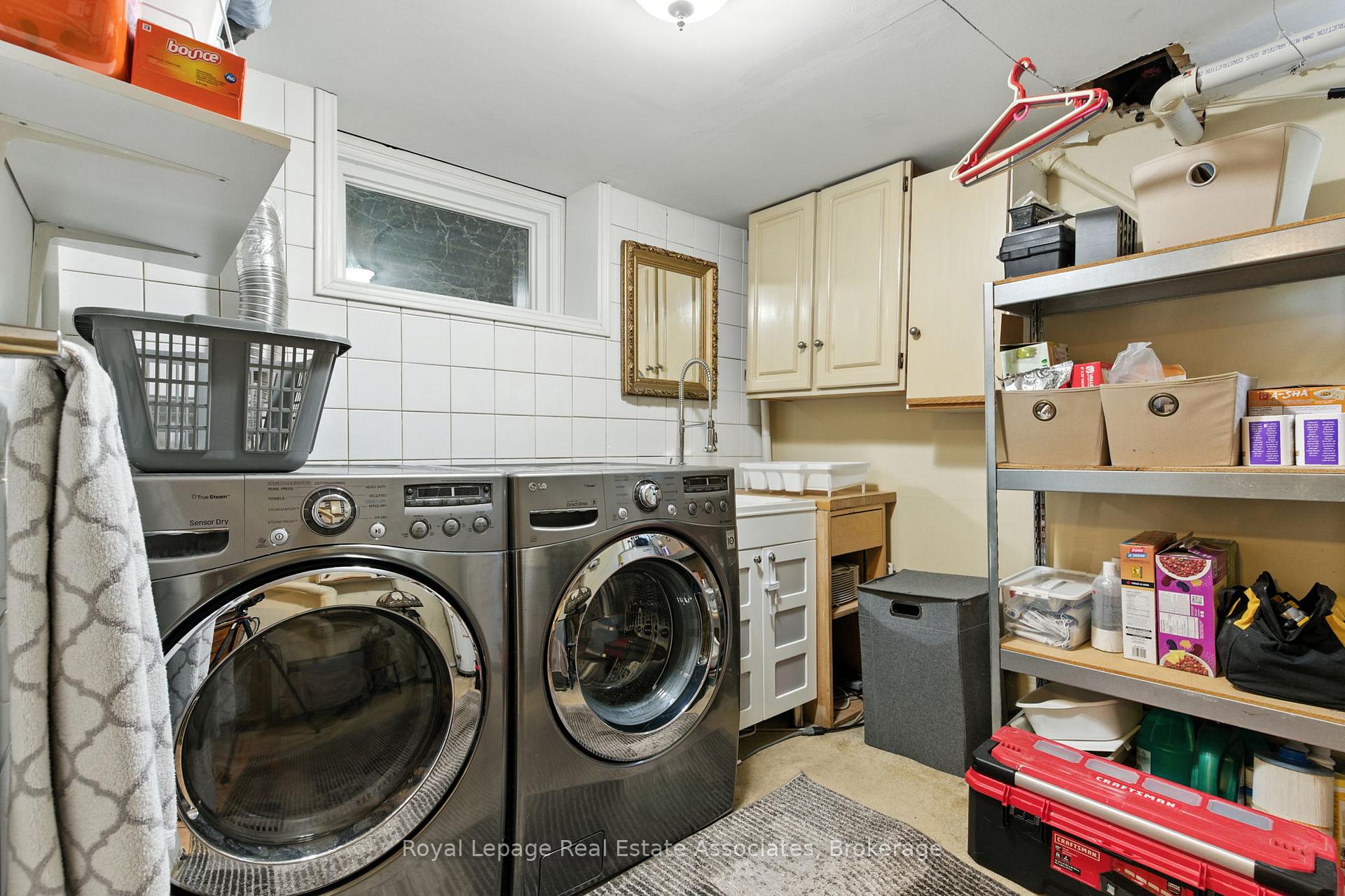 Photo 25 of 240 Mill Street N, Hamilton, Waterdown — HOMEH