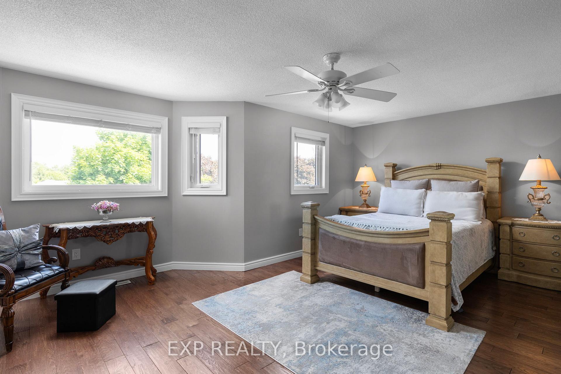 Photo 21 of 90 Bishop Drive, Barrie, Ardagh — HOMEH