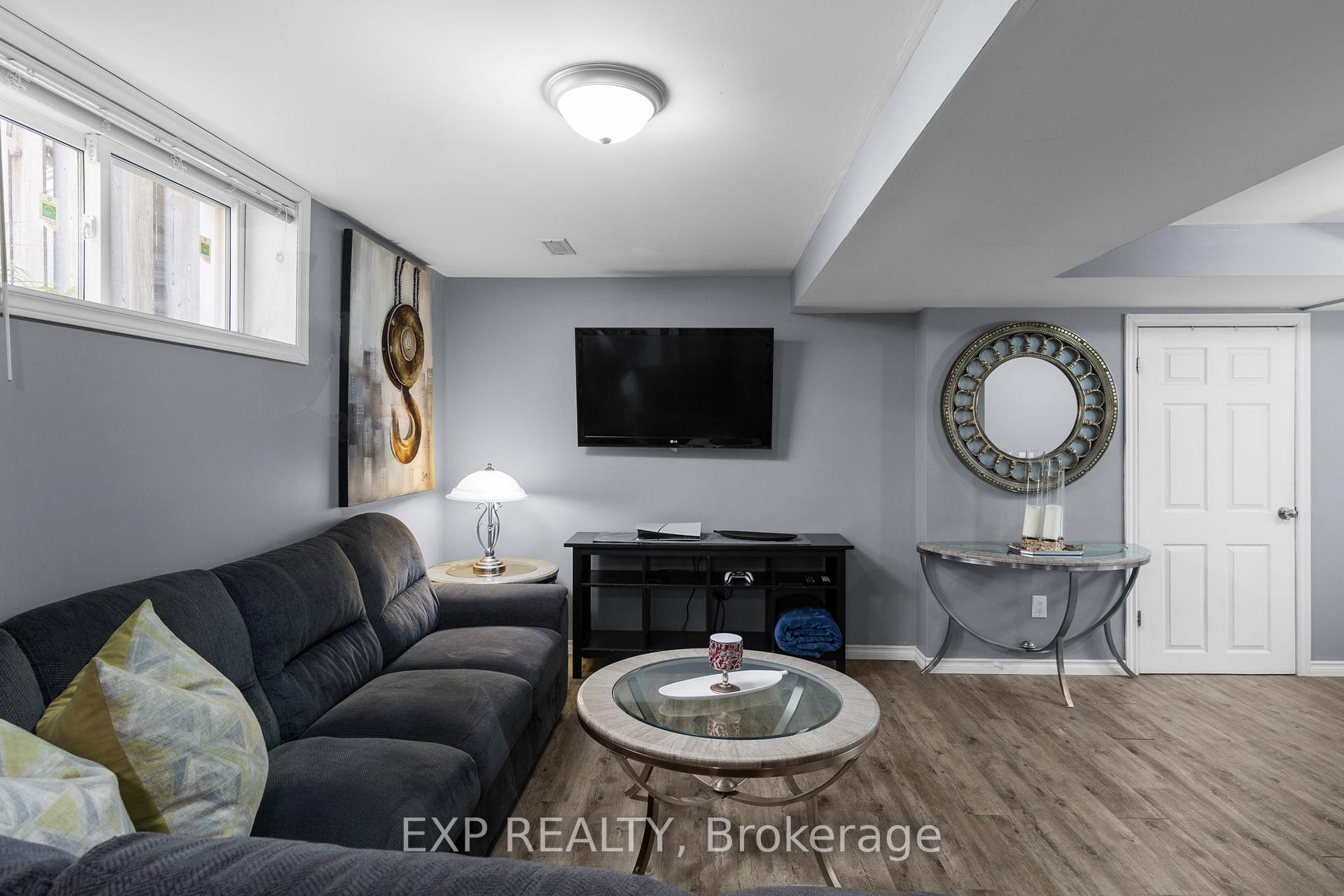 Photo 32 of 90 Bishop Drive, Barrie, Ardagh — HOMEH