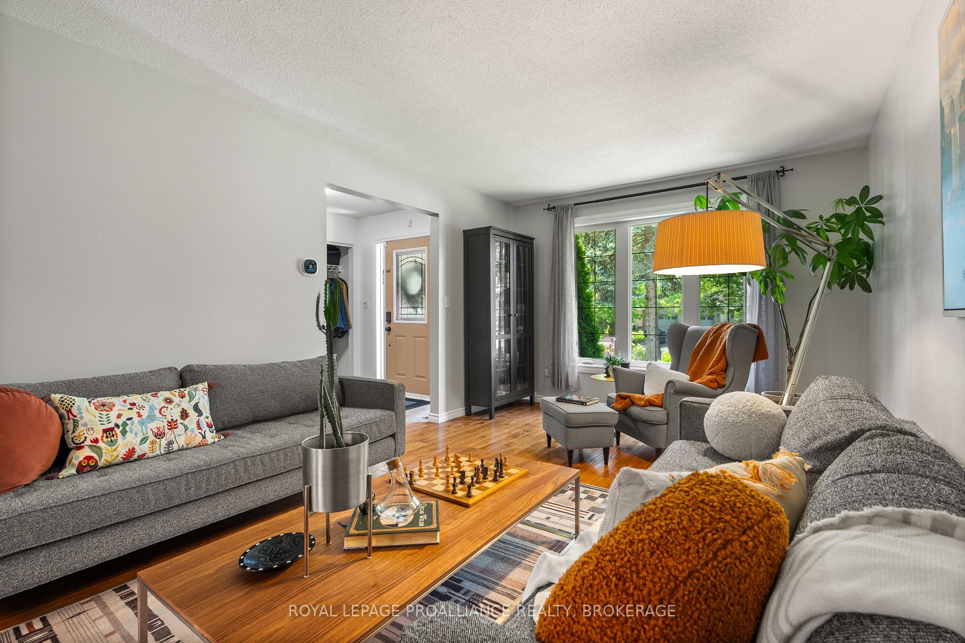 Photo 4 of 1105 Dillingham Street, Kingston, North of Taylor-Kidd Blvd — HOMEH