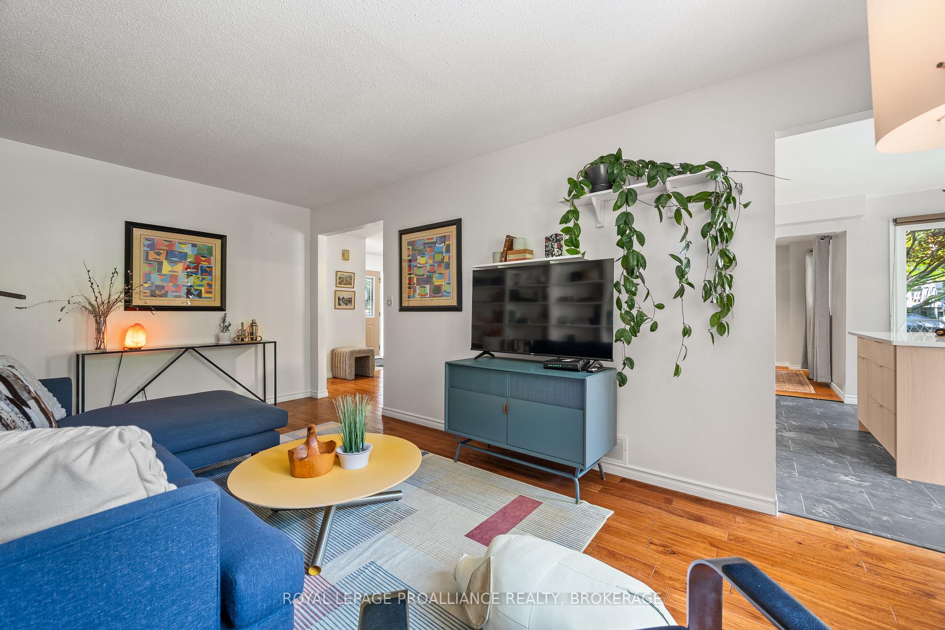 Photo 32 of 1105 Dillingham Street, Kingston, North of Taylor-Kidd Blvd — HOMEH