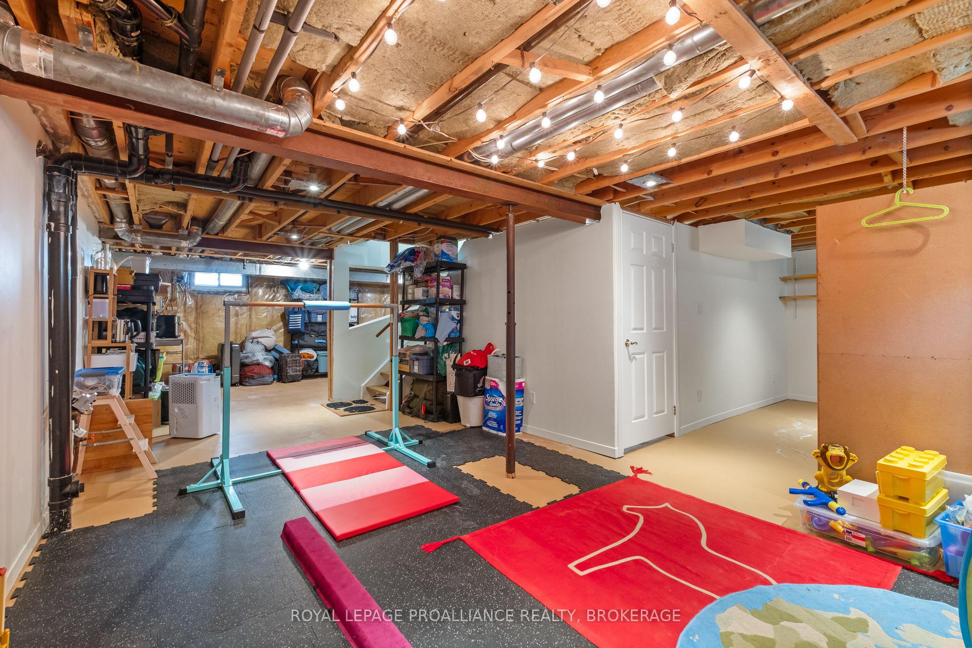 Photo 47 of 1105 Dillingham Street, Kingston, North of Taylor-Kidd Blvd — HOMEH