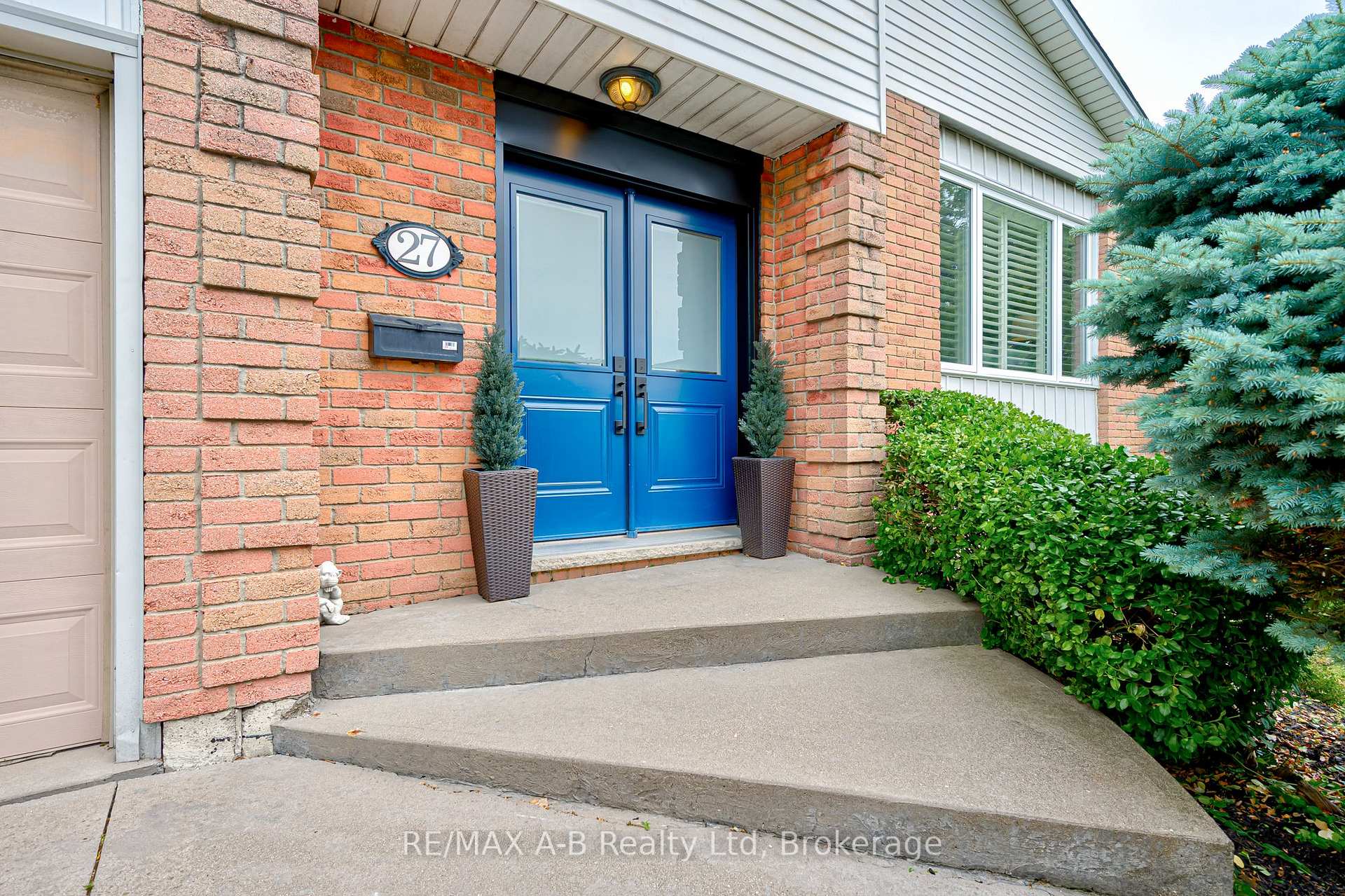 Photo 14 of 27 Basin Crescent, Hamilton, Berrisfield — HOMEH
