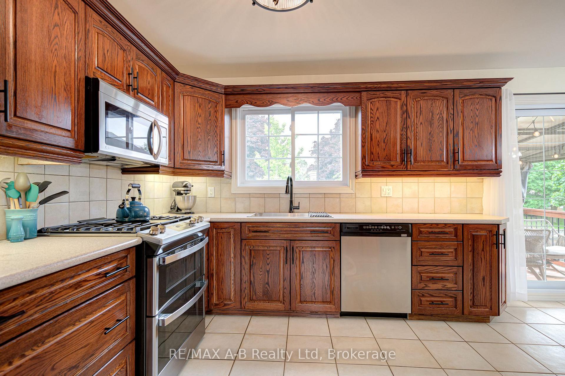 Photo 9 of 27 Basin Crescent, Hamilton, Berrisfield — HOMEH