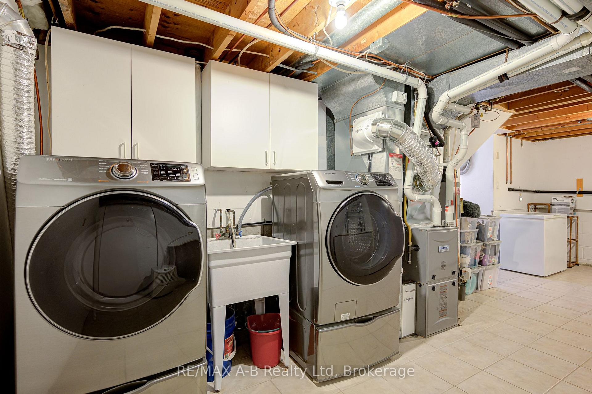 Photo 39 of 27 Basin Crescent, Hamilton, Berrisfield — HOMEH