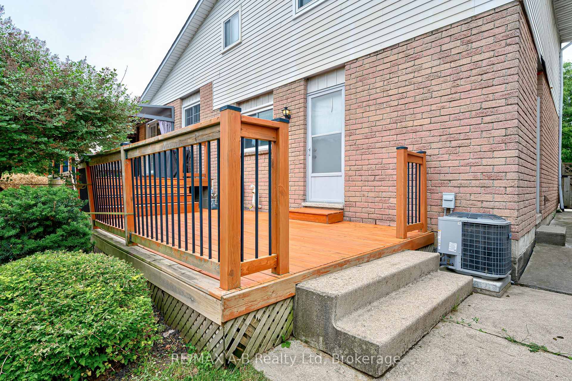 Photo 43 of 27 Basin Crescent, Hamilton, Berrisfield — HOMEH