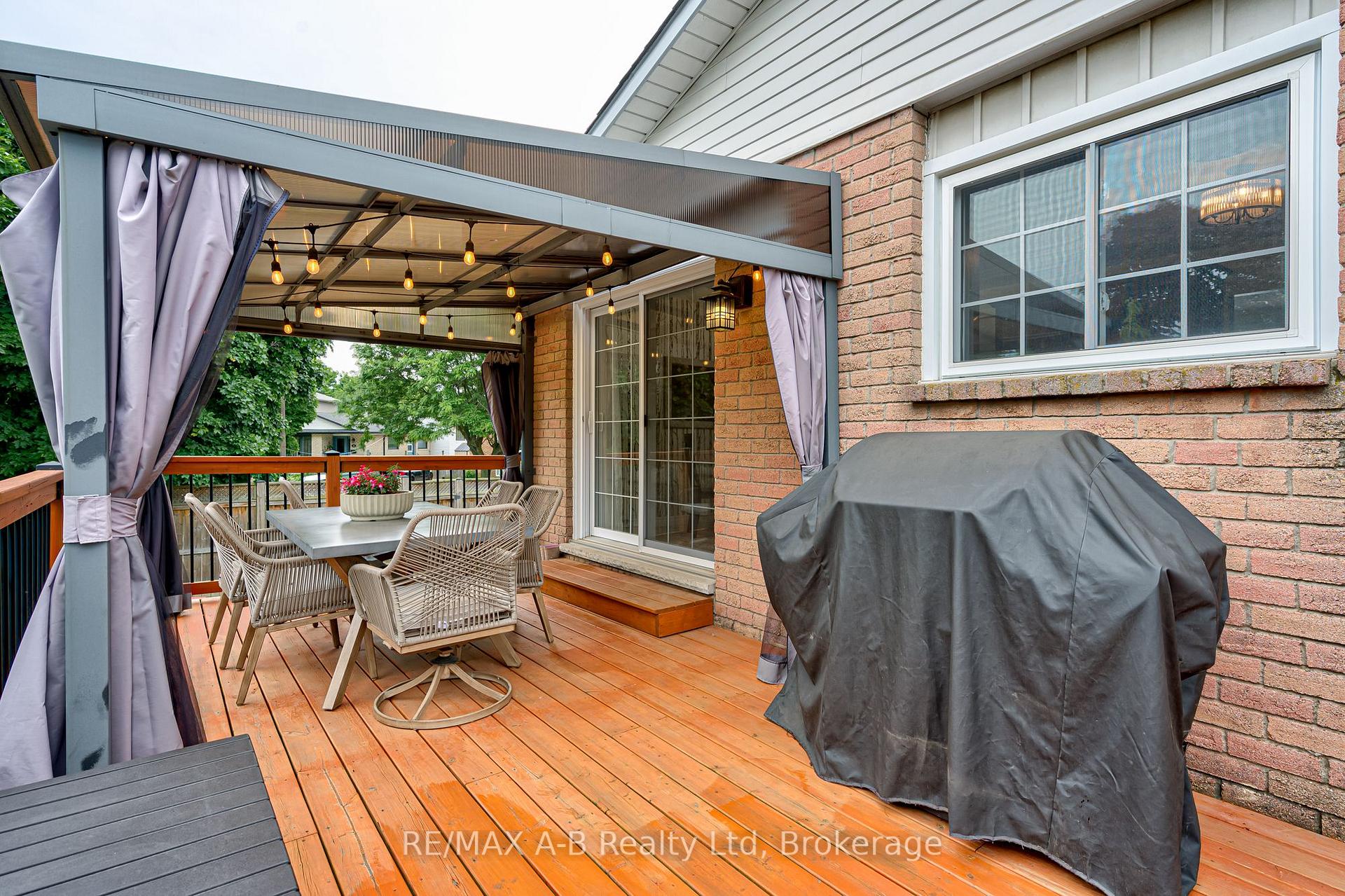 Photo 42 of 27 Basin Crescent, Hamilton, Berrisfield — HOMEH