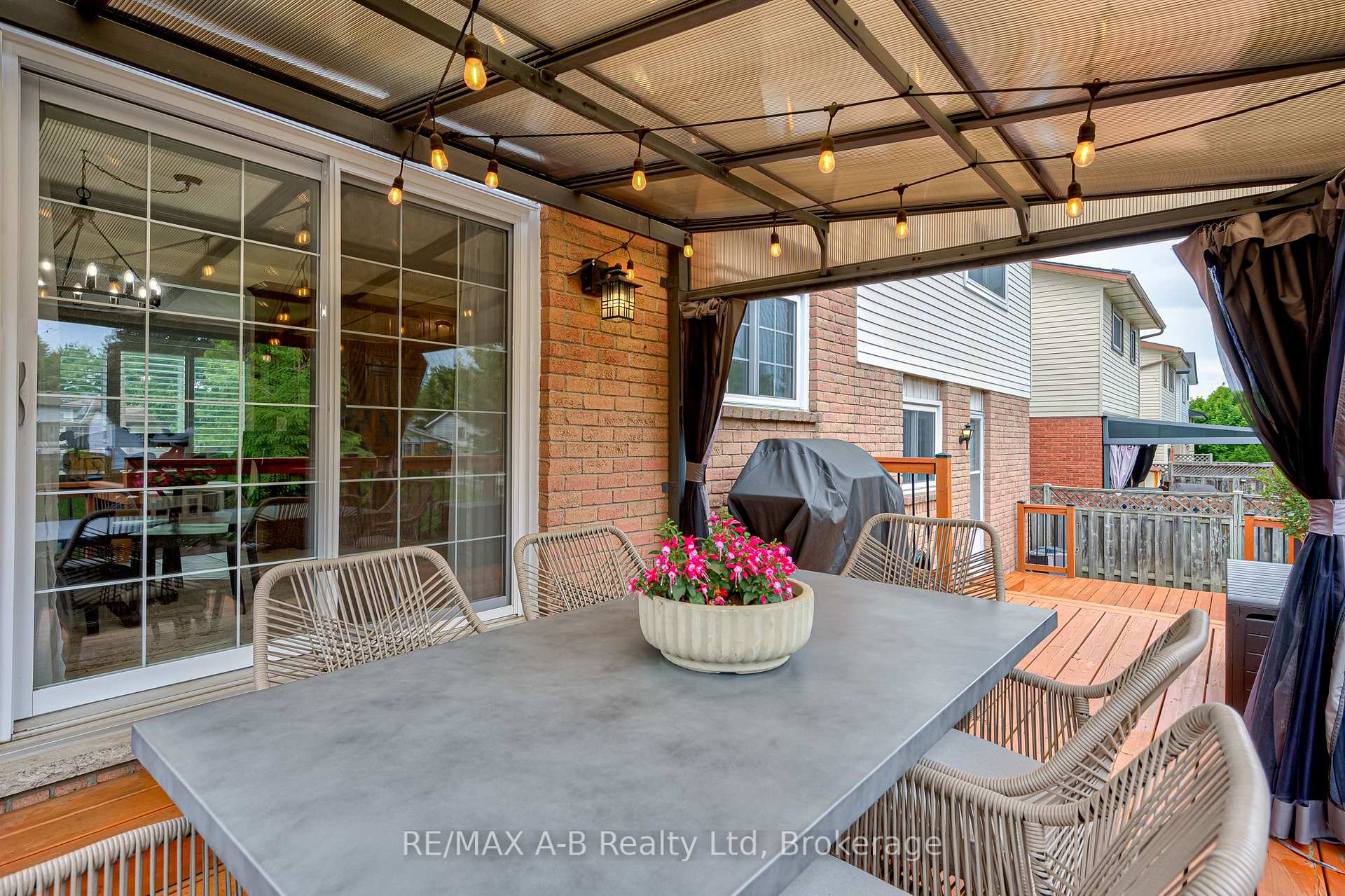 Photo 31 of 27 Basin Crescent, Hamilton, Berrisfield — HOMEH
