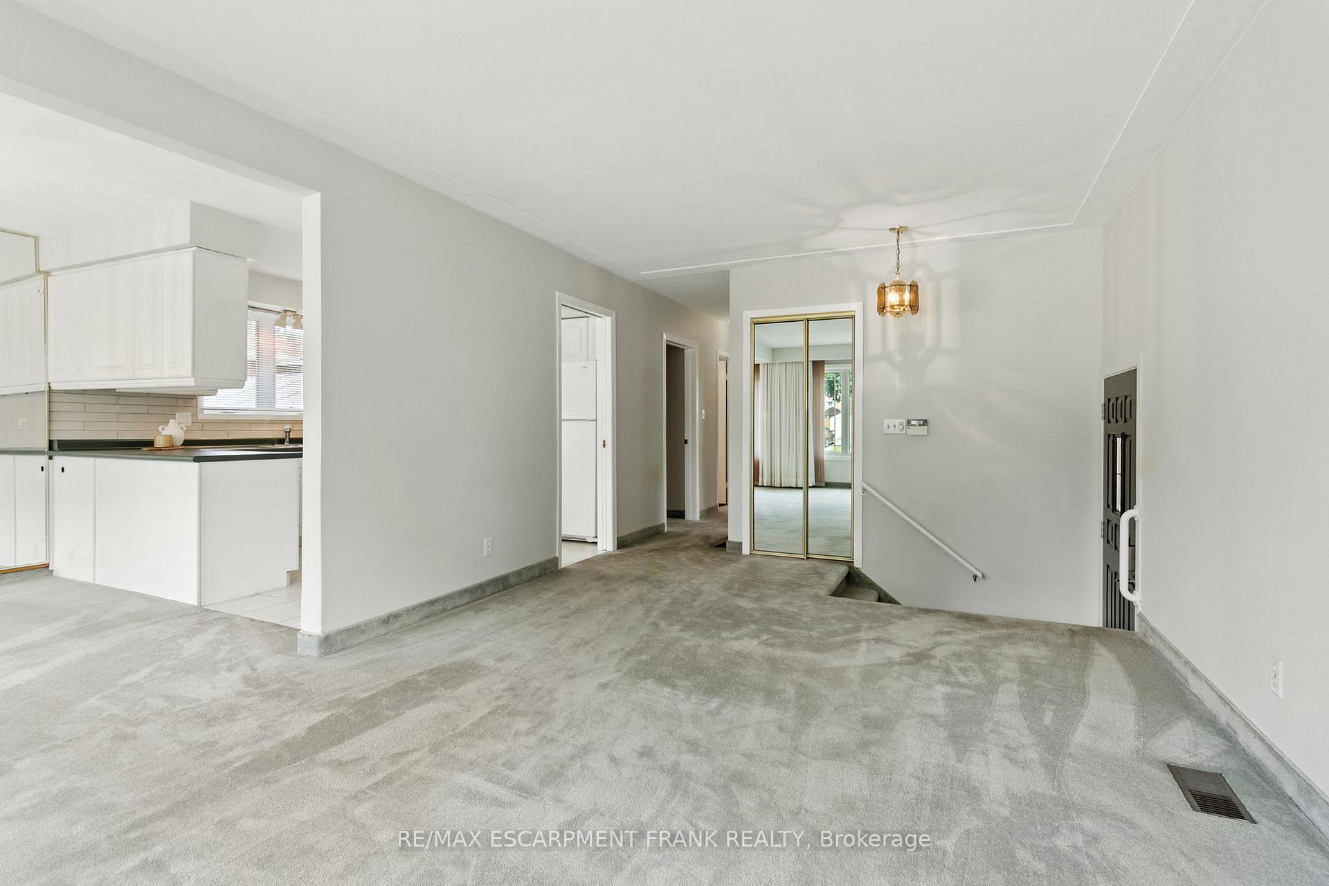 Photo 21 of 24 Meadowlark Drive, Hamilton, Bruleville — HOMEH