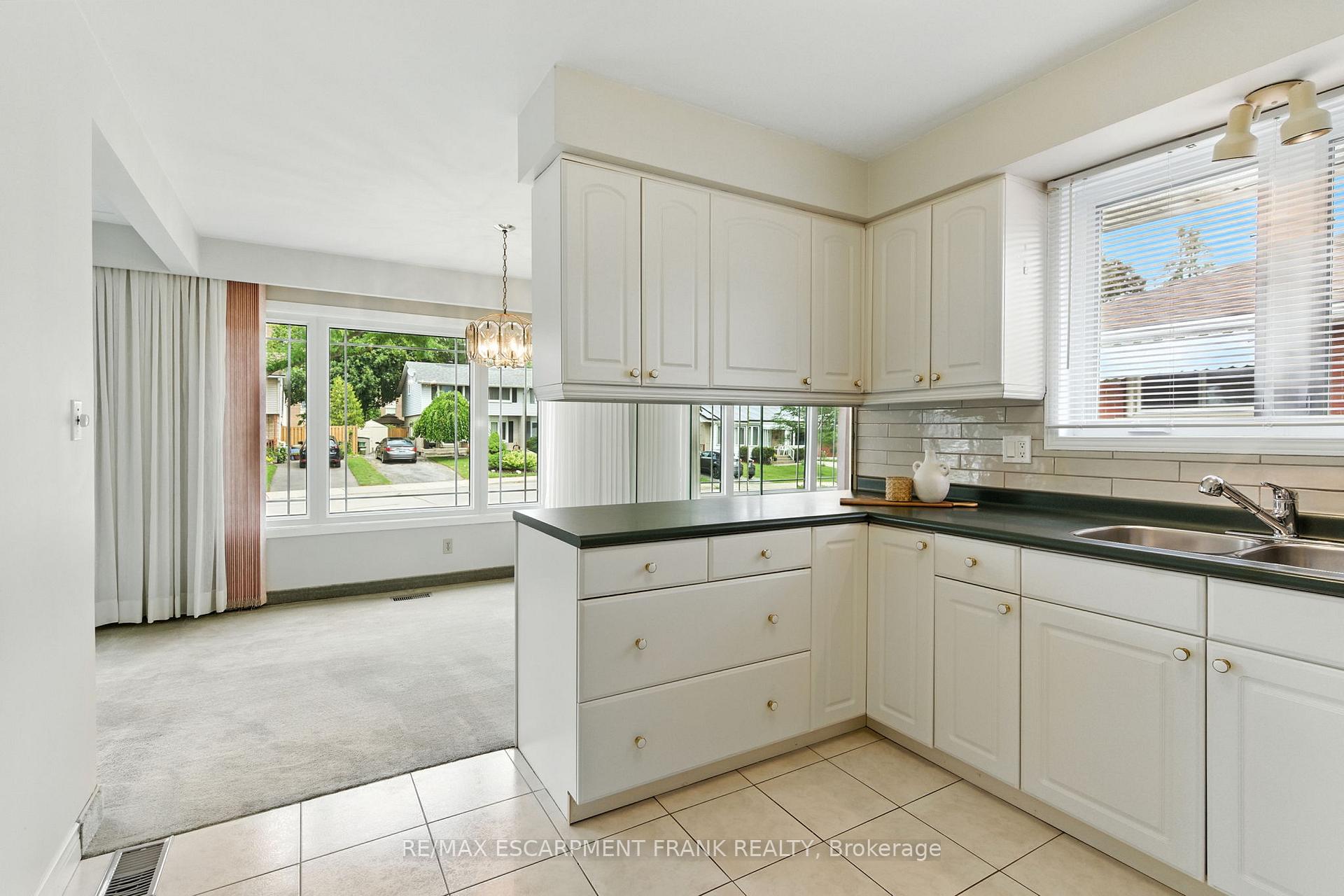 Photo 11 of 24 Meadowlark Drive, Hamilton, Bruleville — HOMEH