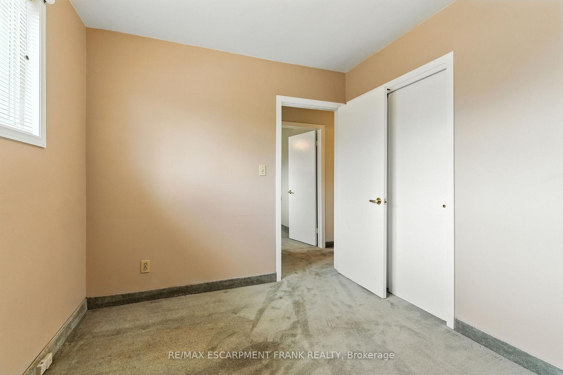 Photo 16 of 24 Meadowlark Drive, Hamilton, Bruleville — HOMEH