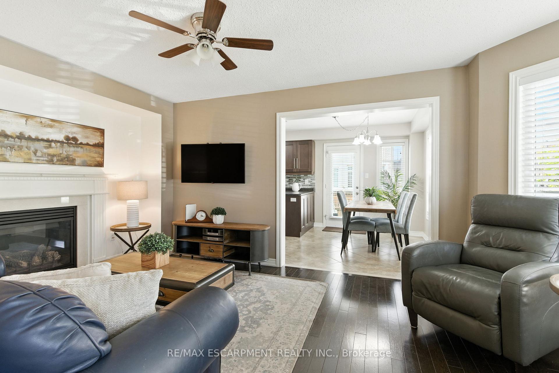 Photo 9 of 115 Skinner Road, Hamilton, Waterdown — HOMEH