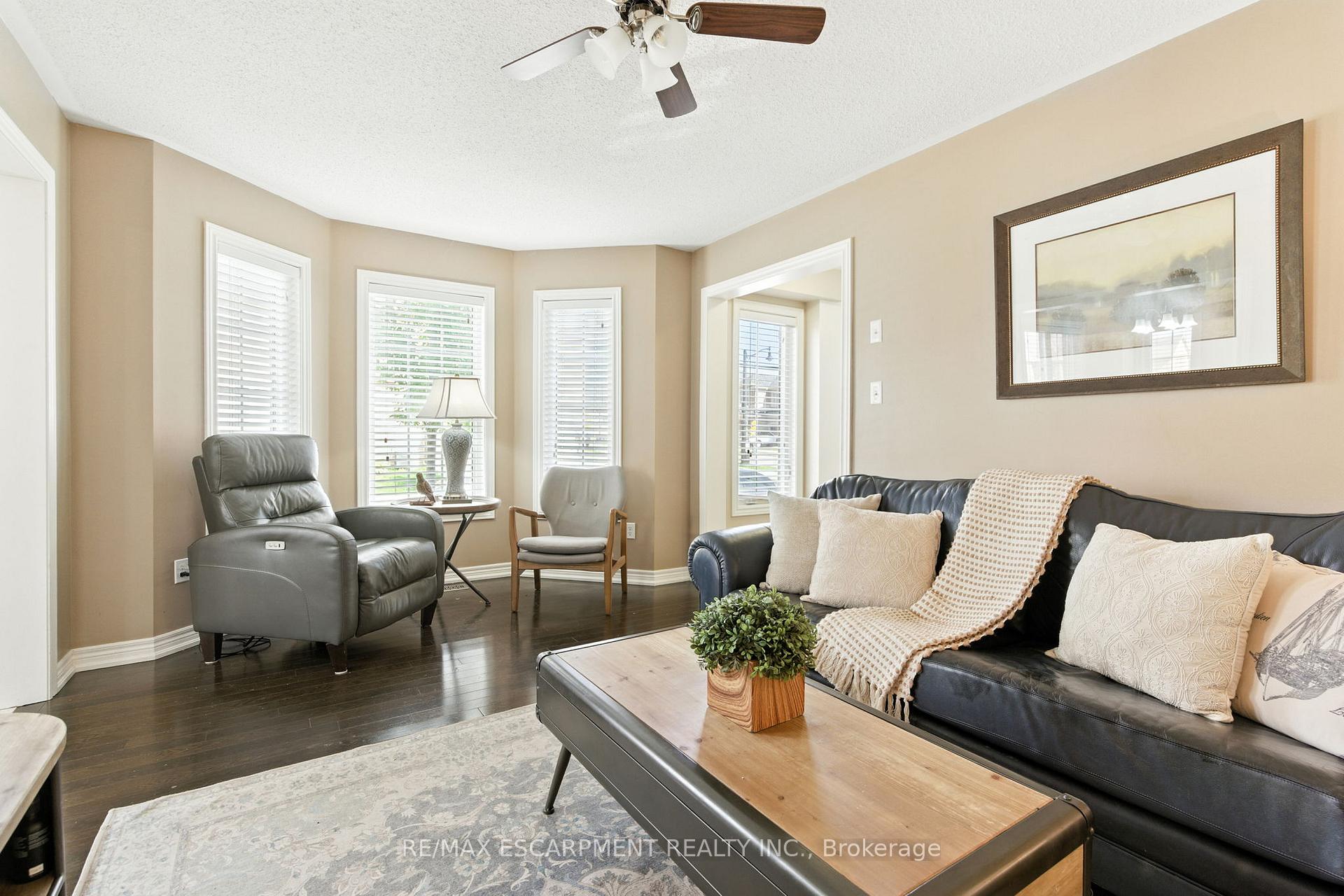 Photo 7 of 115 Skinner Road, Hamilton, Waterdown — HOMEH