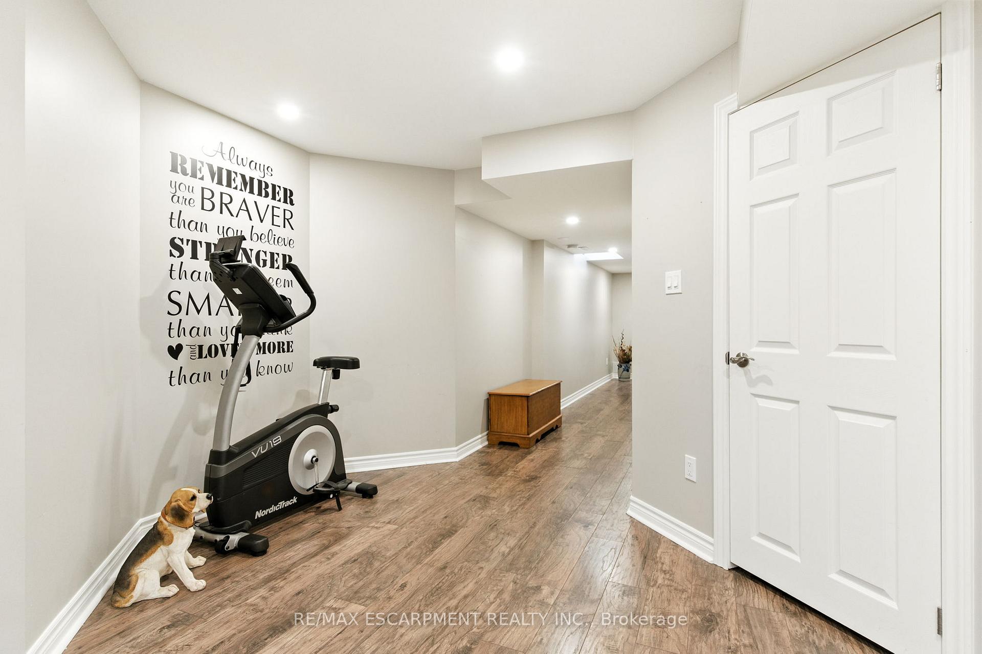 Photo 34 of 115 Skinner Road, Hamilton, Waterdown — HOMEH