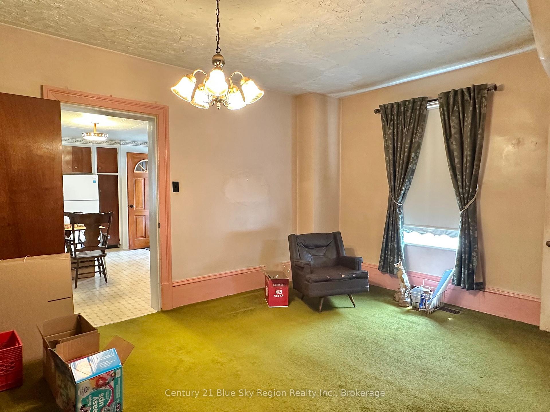 Photo 4 of 461 Brydges Street, Mattawa — HOMEH