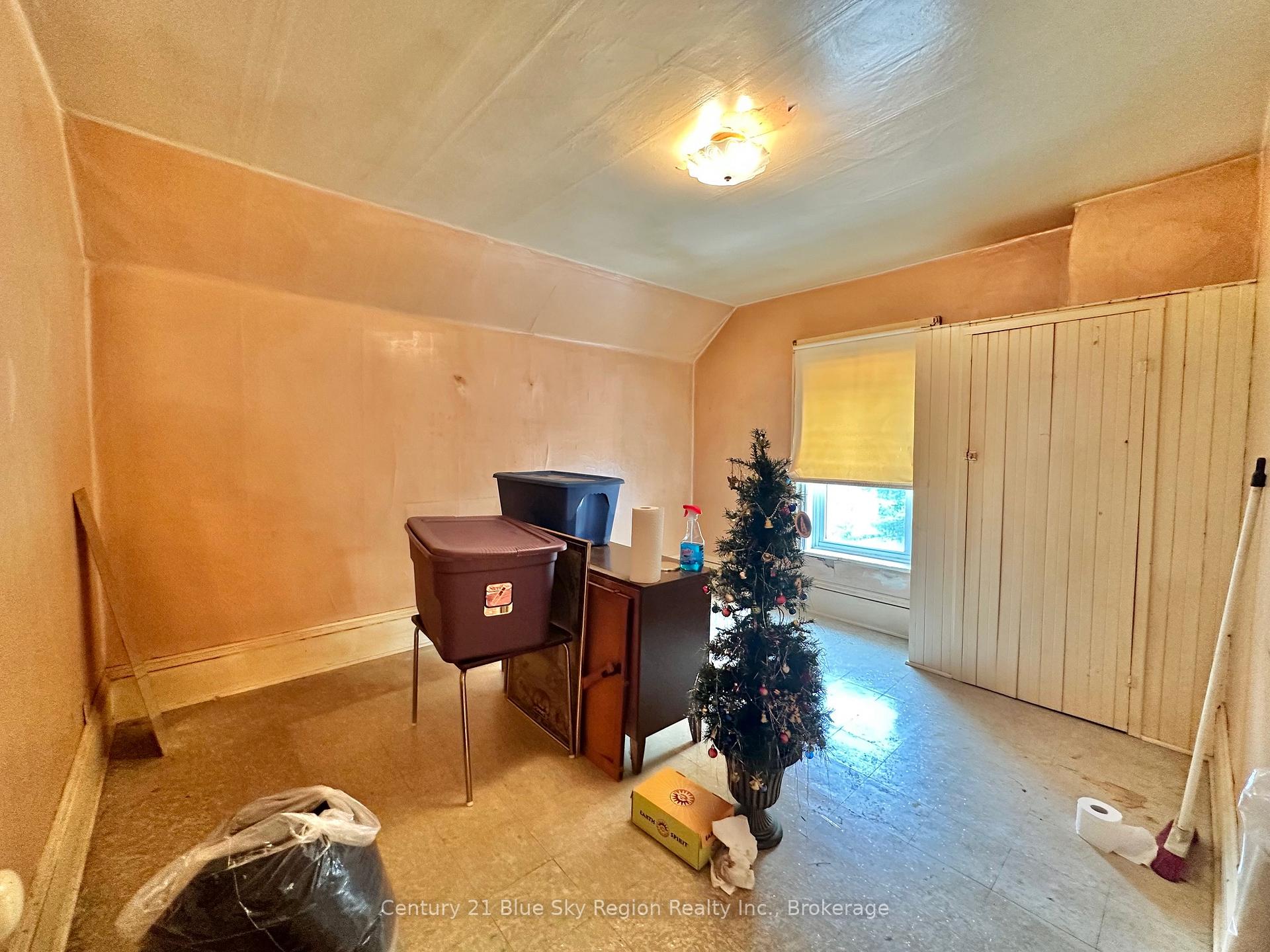 Photo 13 of 461 Brydges Street, Mattawa — HOMEH