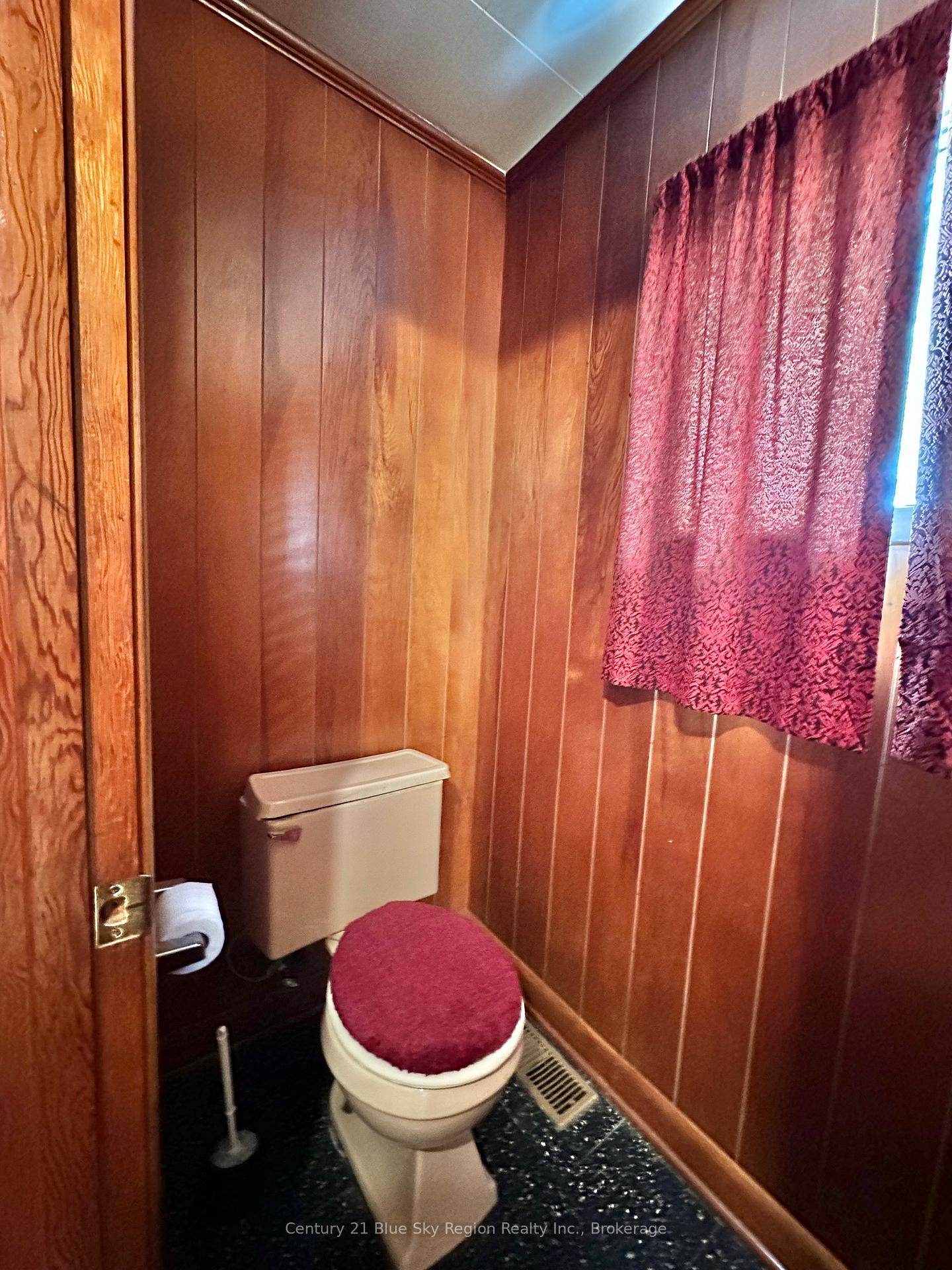 Photo 7 of 461 Brydges Street, Mattawa — HOMEH