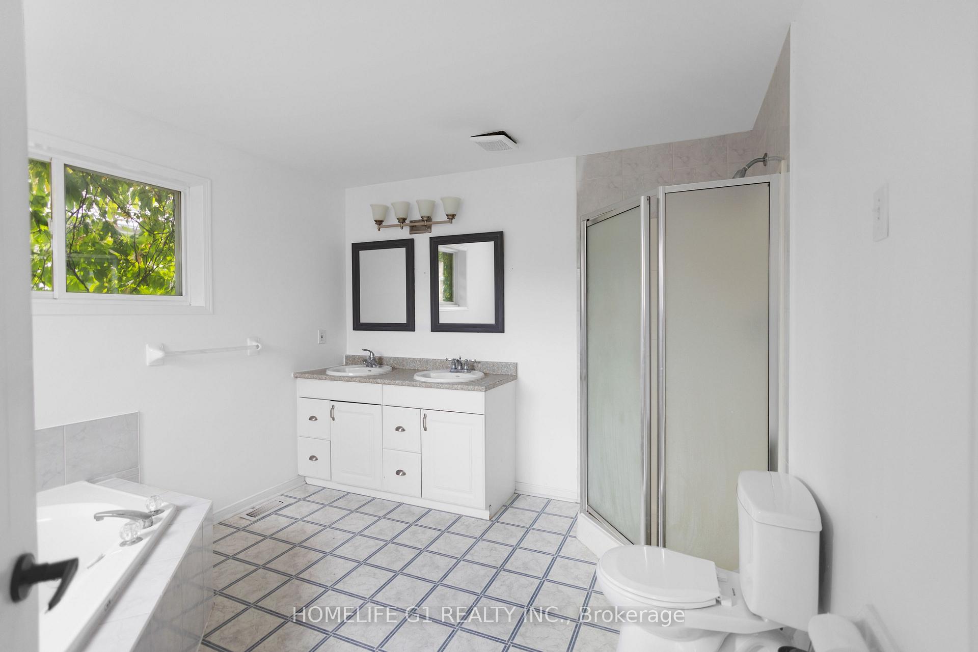 Photo 18 of 9 Hodgson Drive, Barrie, Northwest — HOMEH