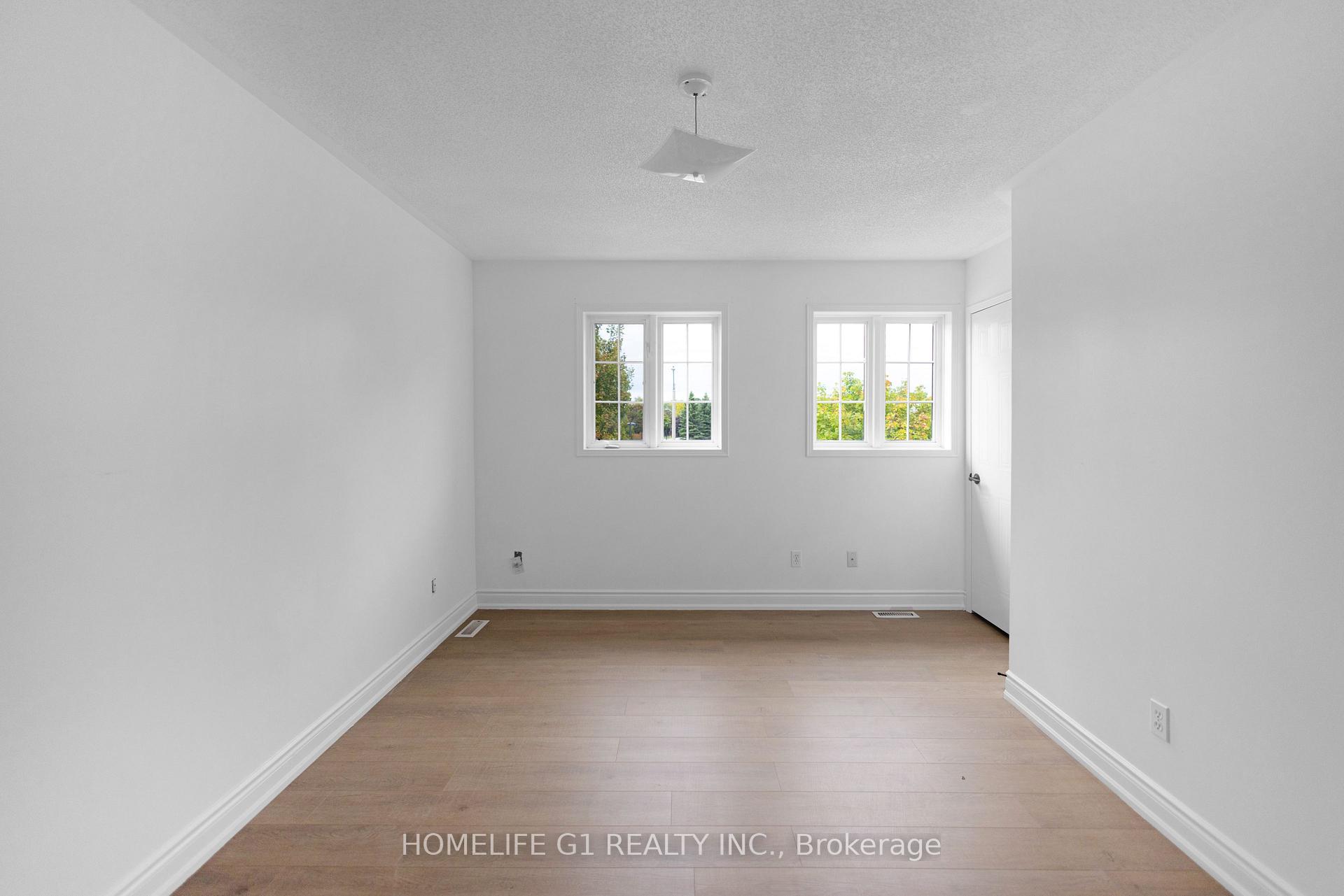 Photo 19 of 9 Hodgson Drive, Barrie, Northwest — HOMEH