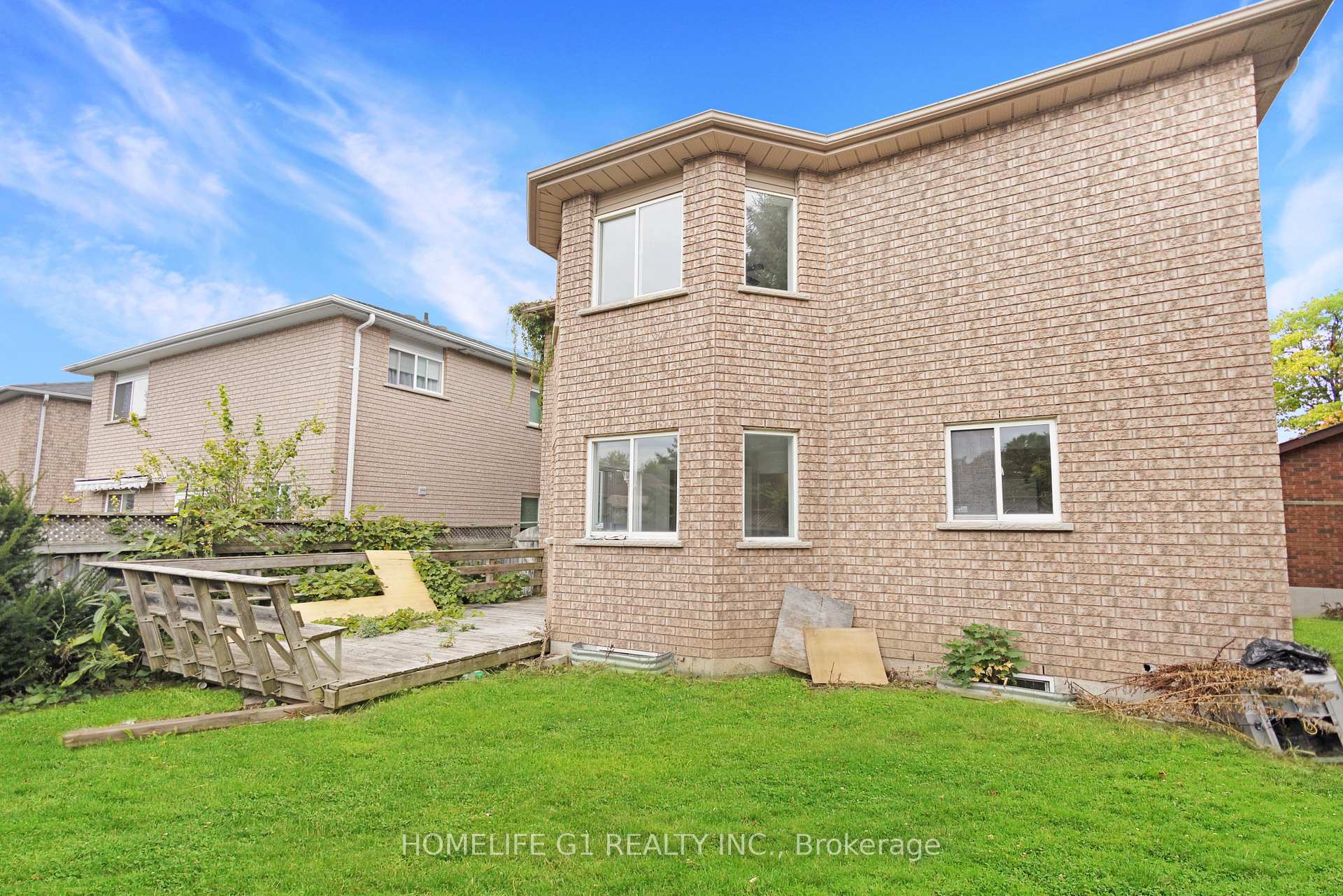Photo 27 of 9 Hodgson Drive, Barrie, Northwest — HOMEH