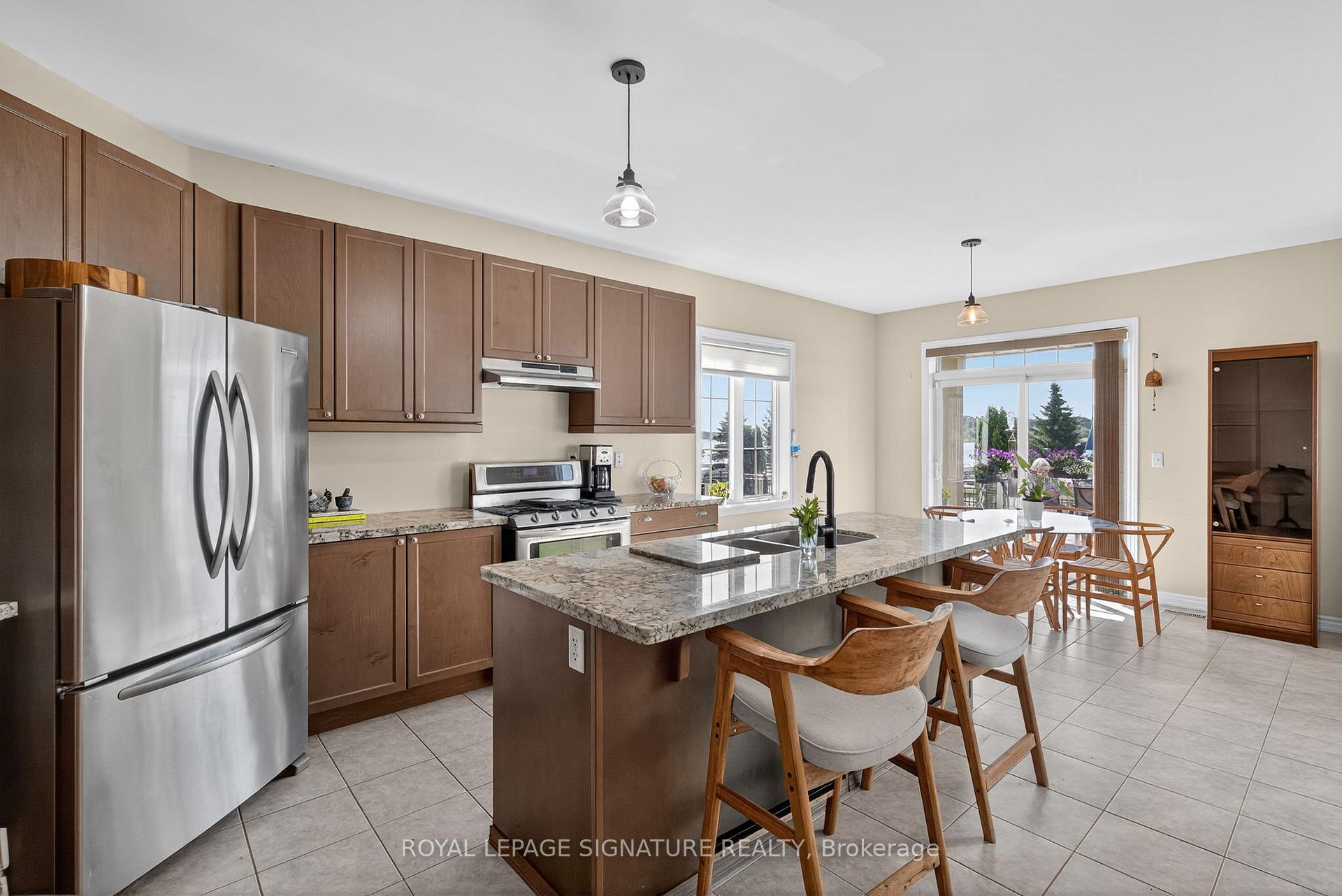 Photo 12 of 481 Bayport Boulevard, Midland — HOMEH