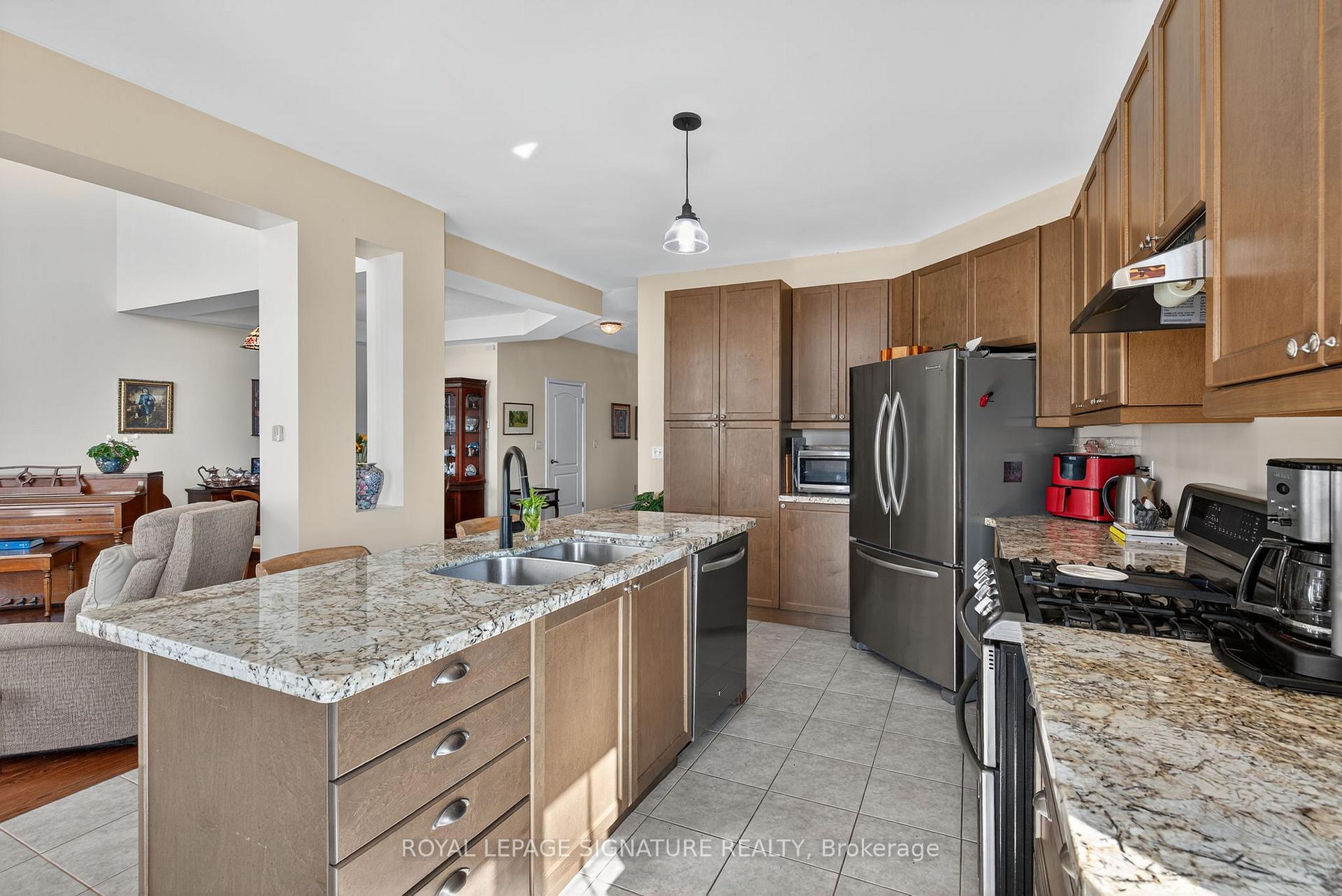 Photo 14 of 481 Bayport Boulevard, Midland — HOMEH
