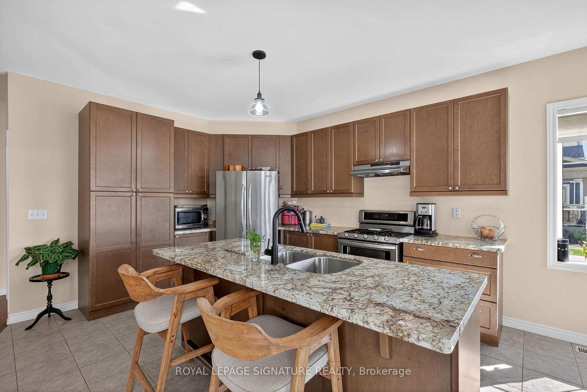 Photo 24 of 481 Bayport Boulevard, Midland — HOMEH