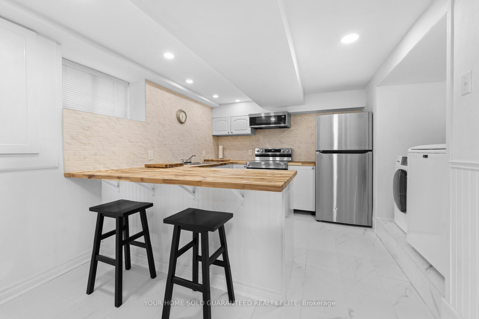 Photo 16 of 46 Newton Avenue, Hamilton, Westdale — HOMEH