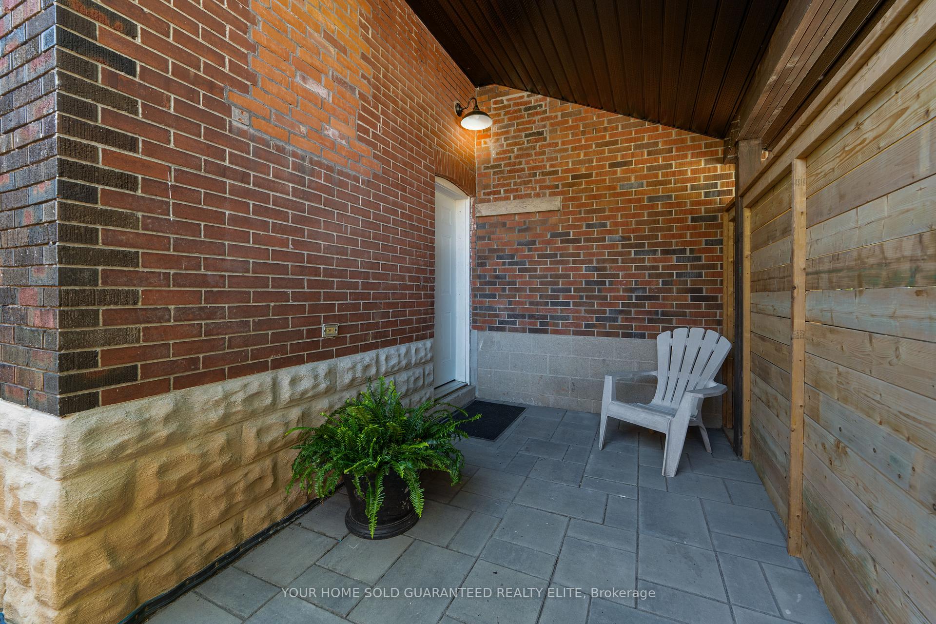 Photo 43 of 46 Newton Avenue, Hamilton, Westdale — HOMEH