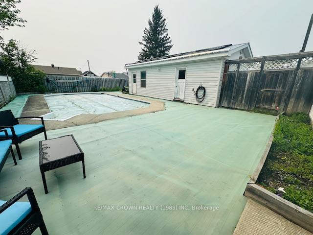 Photo 34 of 11 Cartier Avenue, Kapuskasing — HOMEH