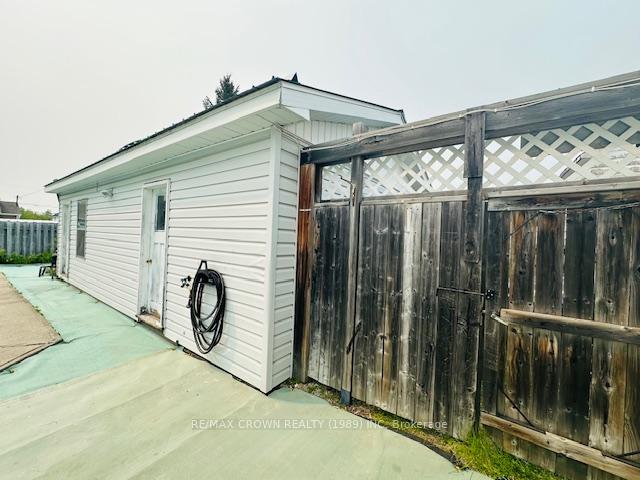 Photo 37 of 11 Cartier Avenue, Kapuskasing — HOMEH
