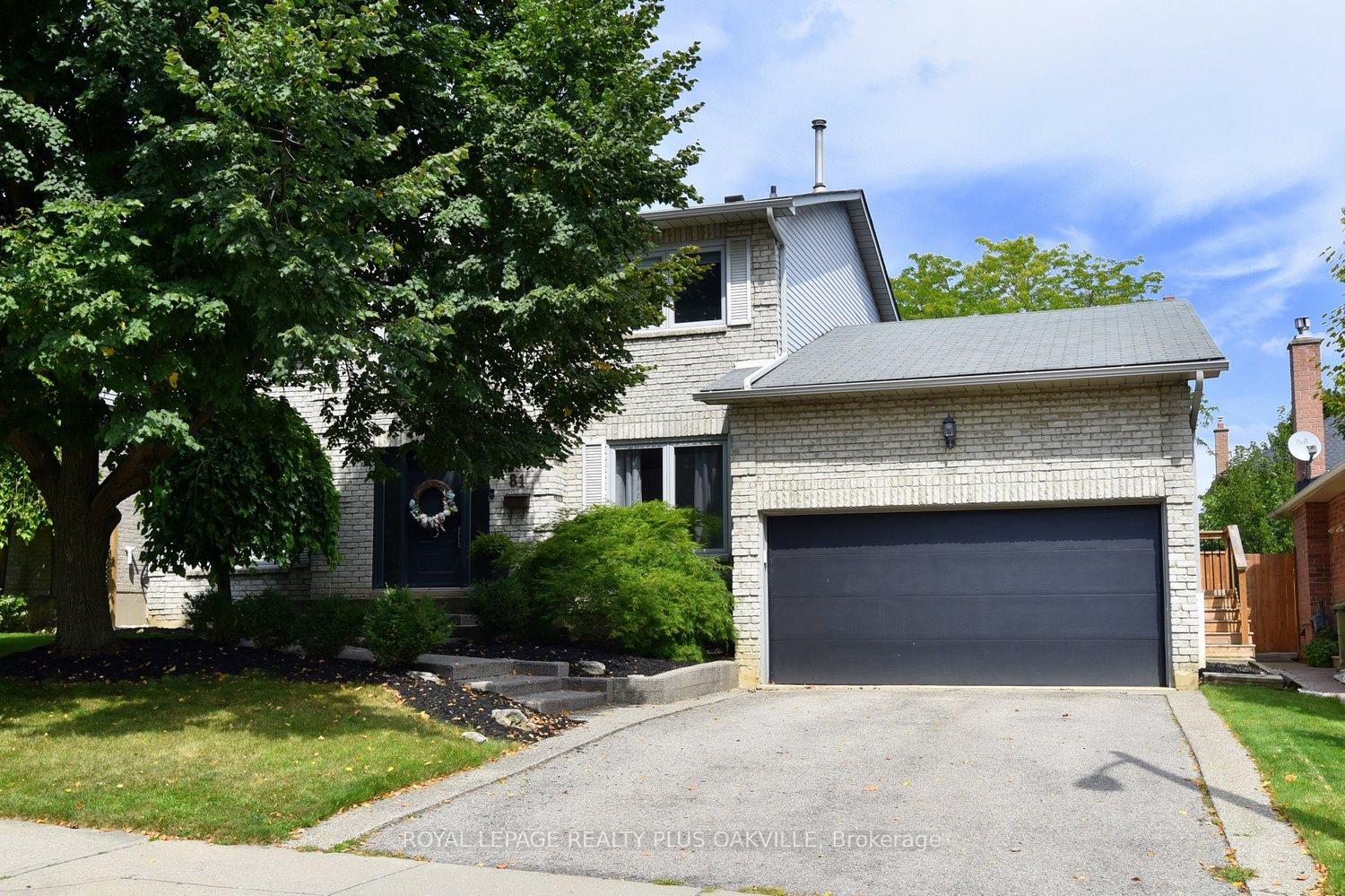 Photo 8 of 81 Jerome Park Drive, Hamilton, Dundas — HOMEH